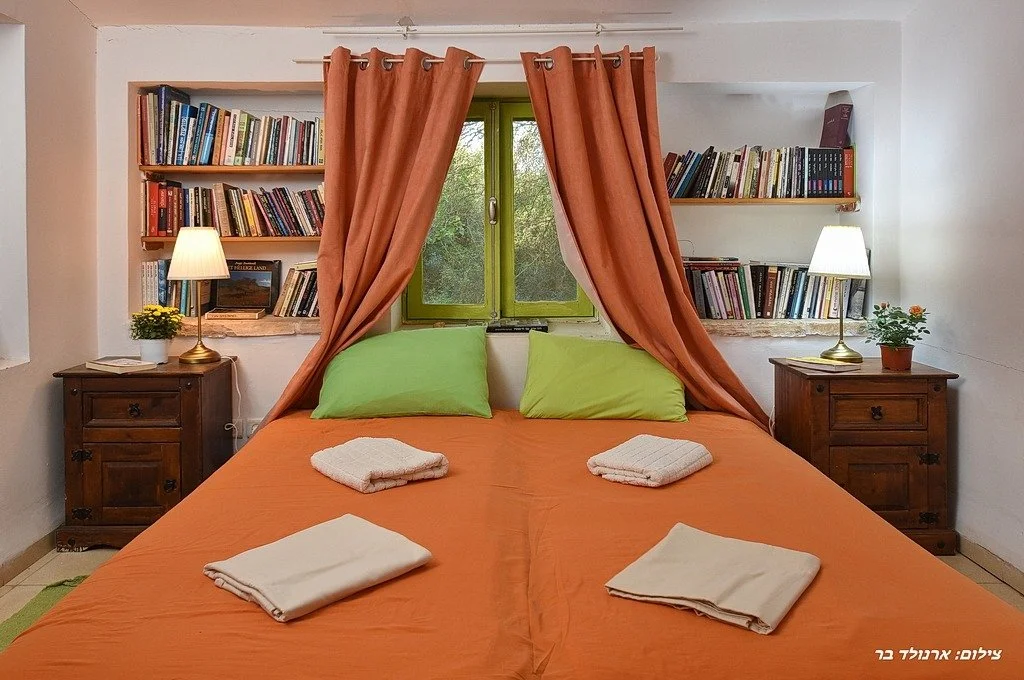 Non-Harping Spouse/Friend ADD-ON to private room