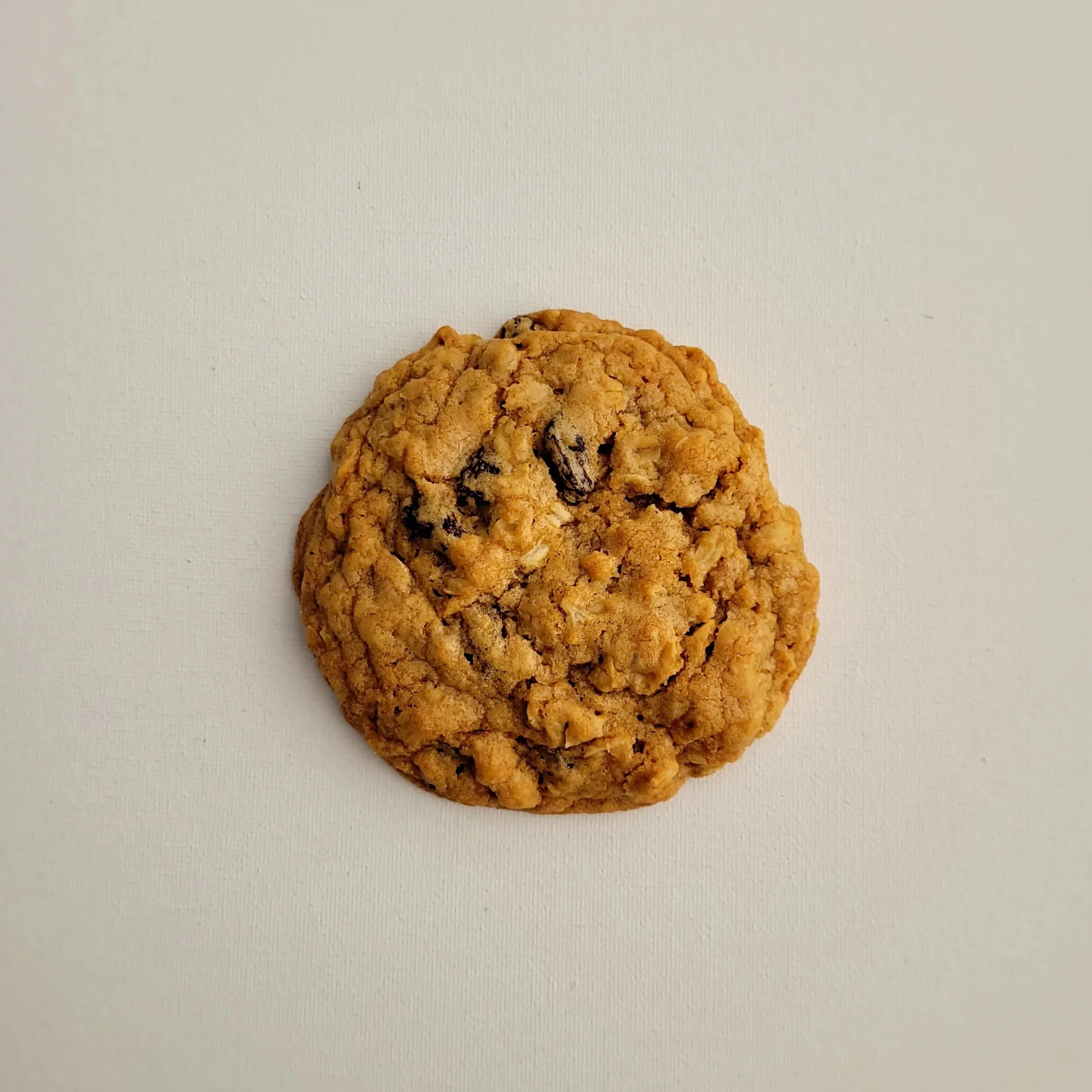 Oatmeal Raisin cookie