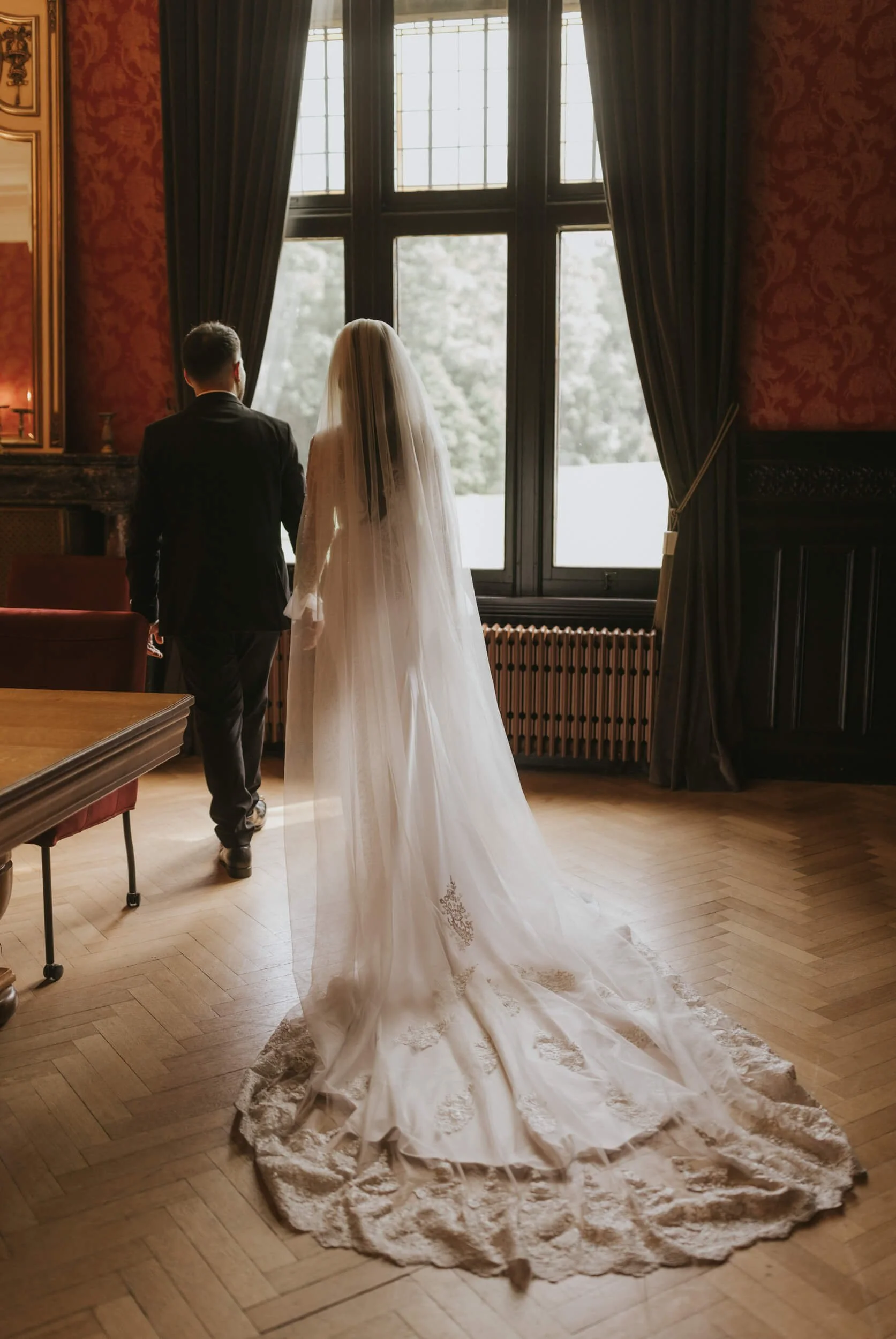 Loveshoot en trouwreportage locatie Kasteel Hallehof in Zoersel bij Antwerpen