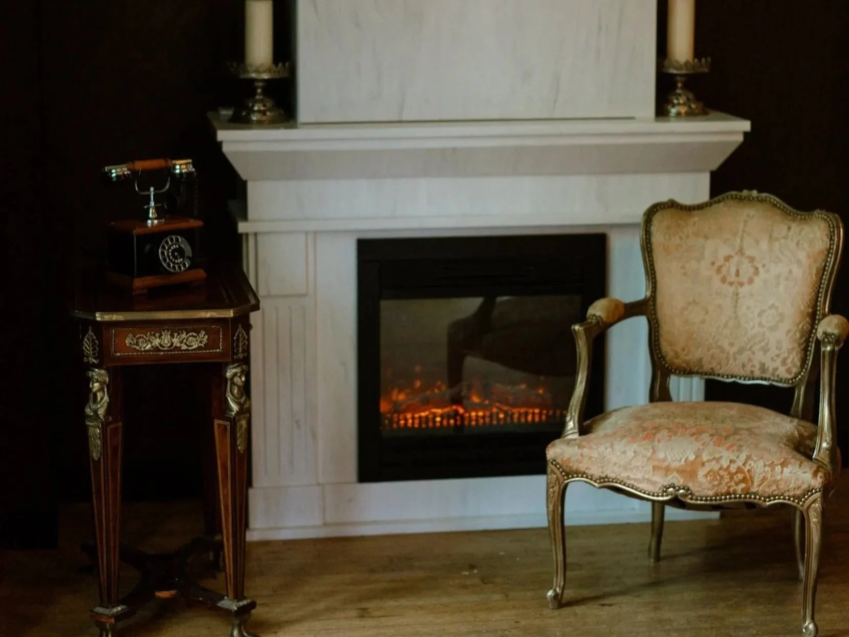 Open haard in Kasteel Hallehof Zoersel