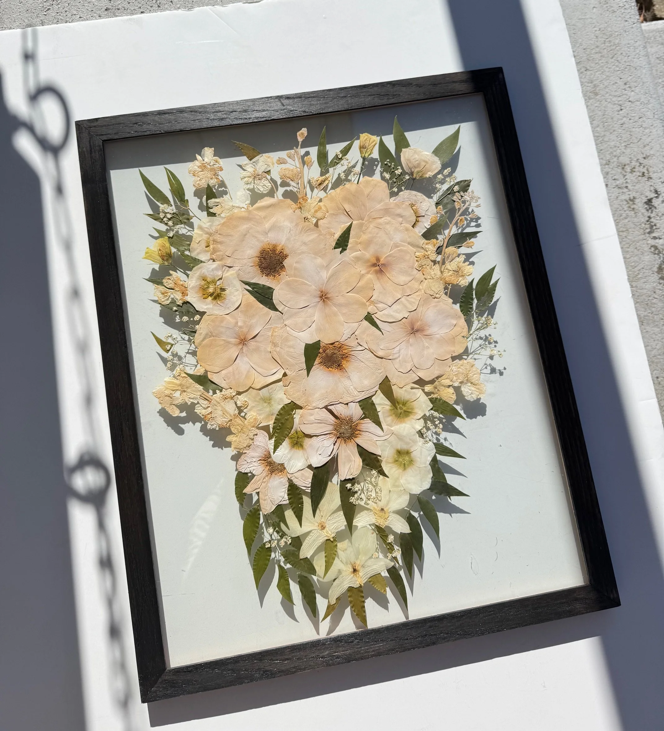 16x20 oak frame in ebony stain