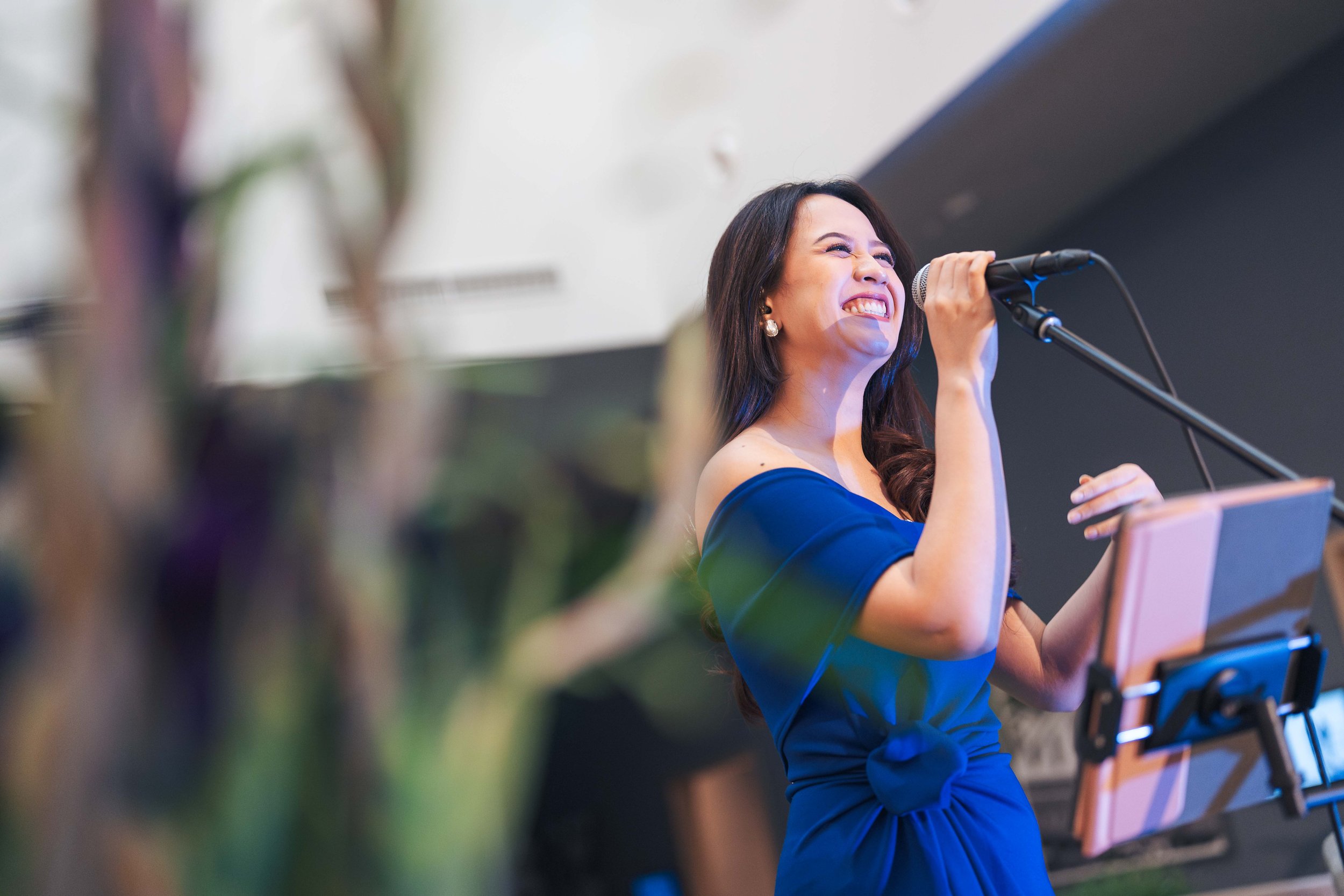 Fabian Hasler fotografiert ein Business-Event in Graz