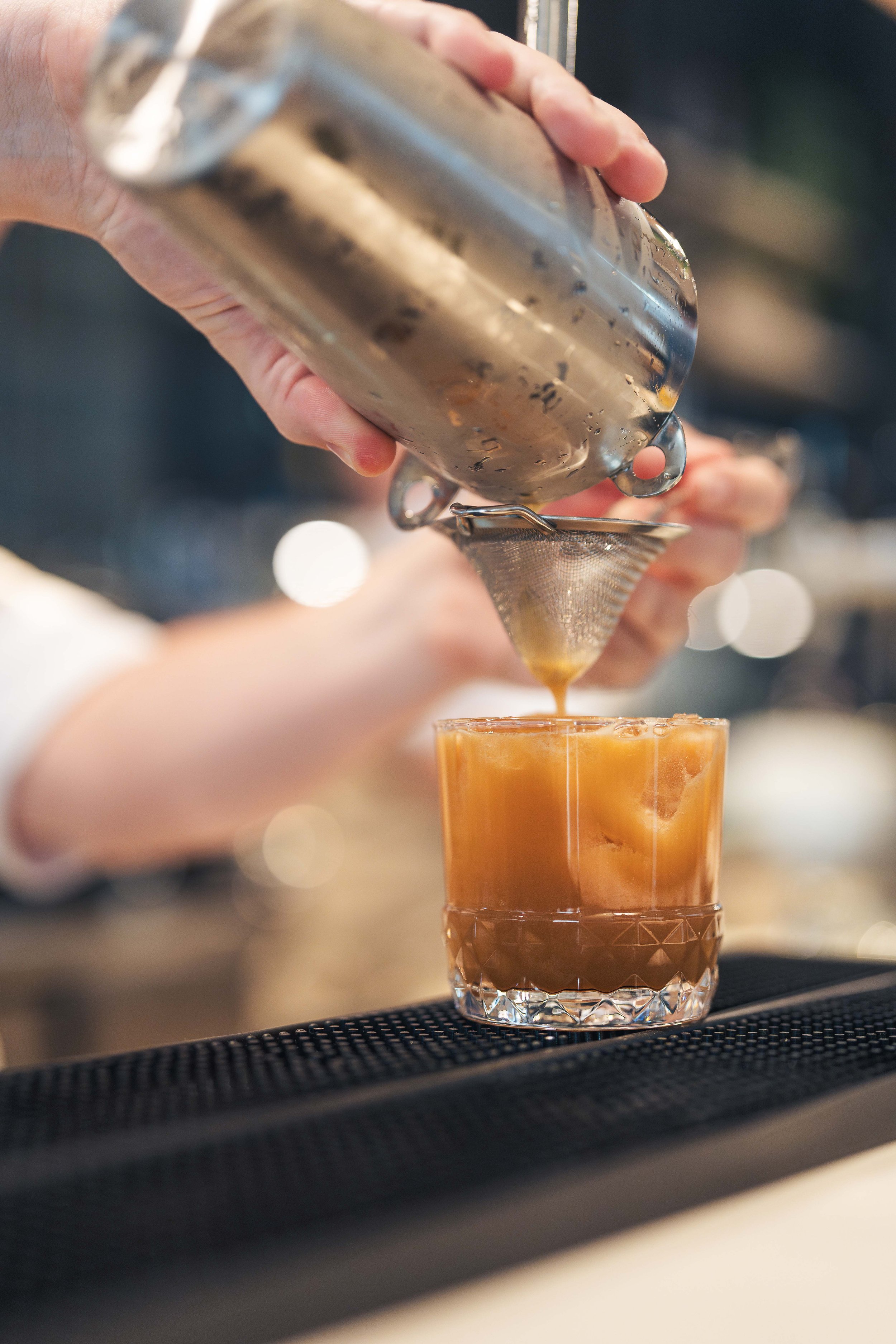 Fabian Hasler fotografiert ein Business-Event in Graz
