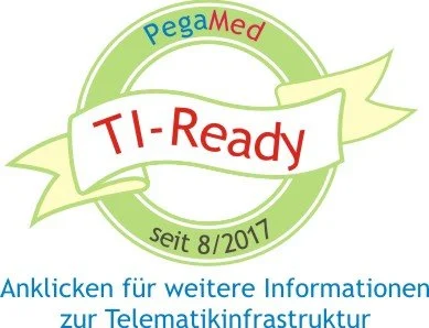 Logo von PegaMed mit dem Text 'TI-Ready', seit 8/2017, und Aufforderung zum Klicken für weitere Informationen zur Telematikinfrastruktur.