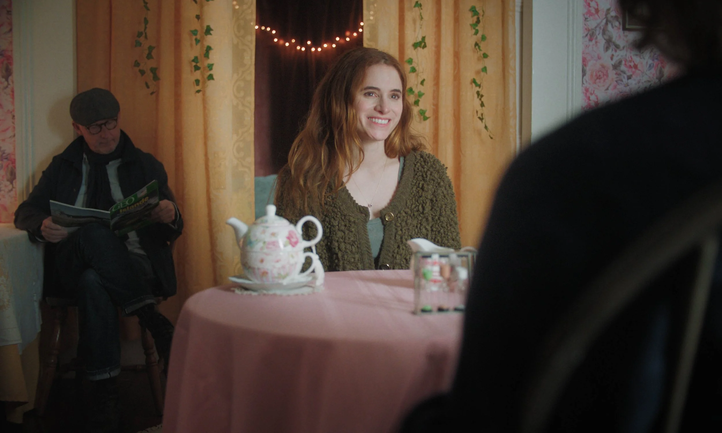 Tea_FinalStills_TIFF_Still_53_00100897.jpg