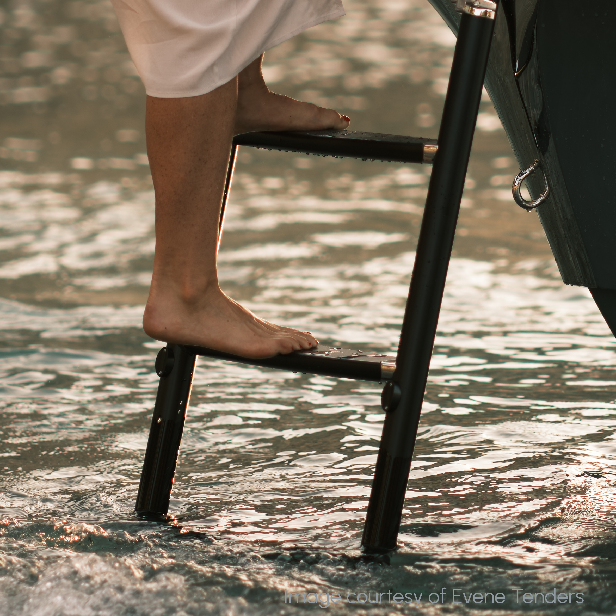 Bure Tender Ladder in satin black paint finish