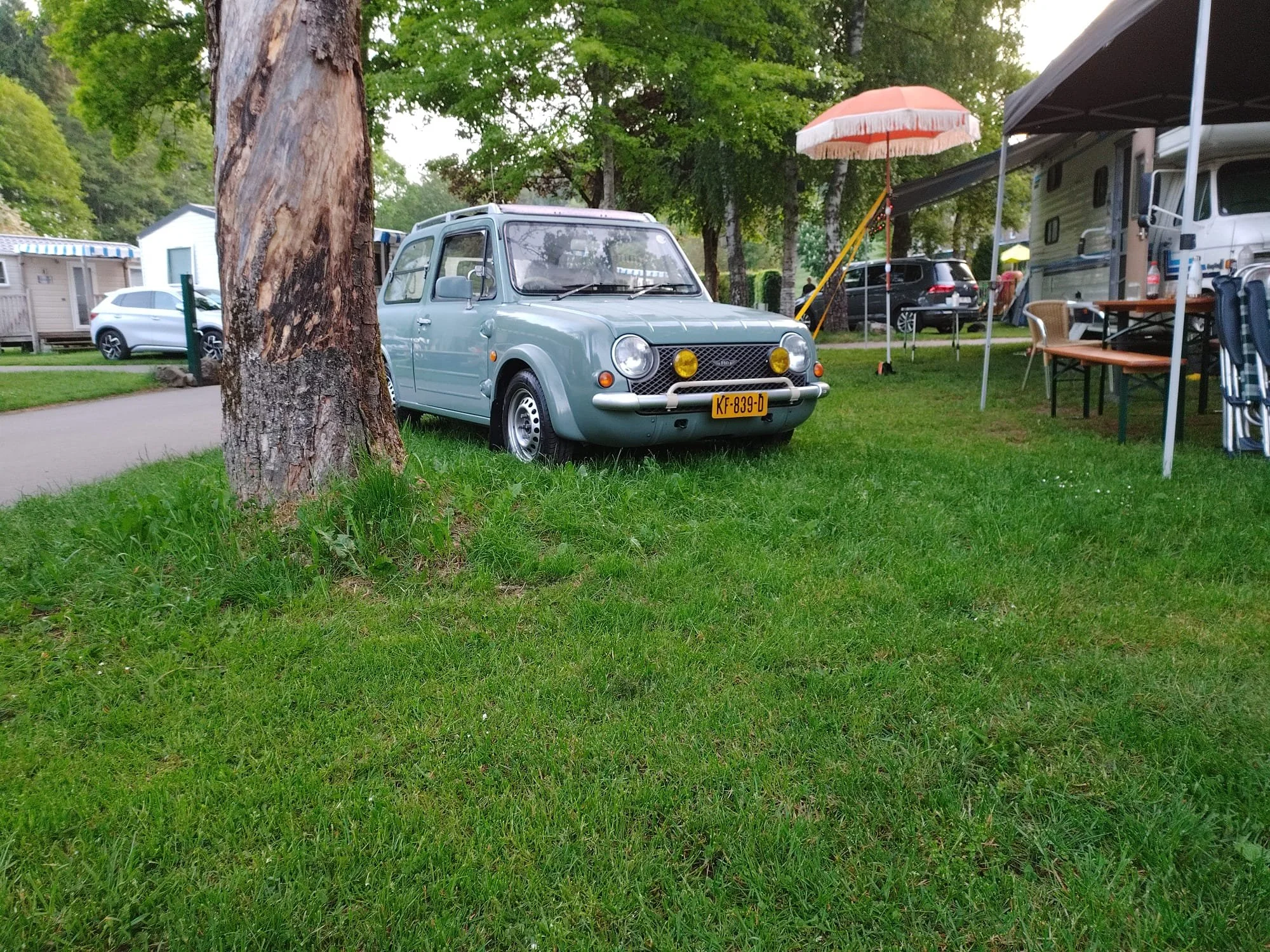 Nissan Pao