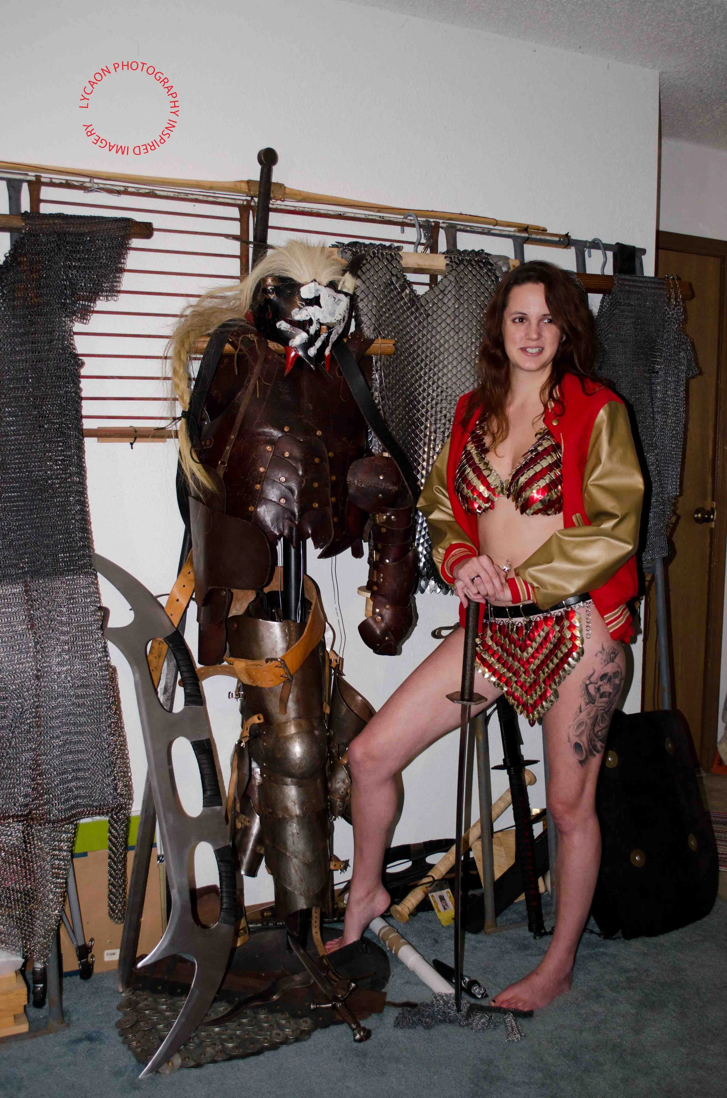19
Outfit The Armorer