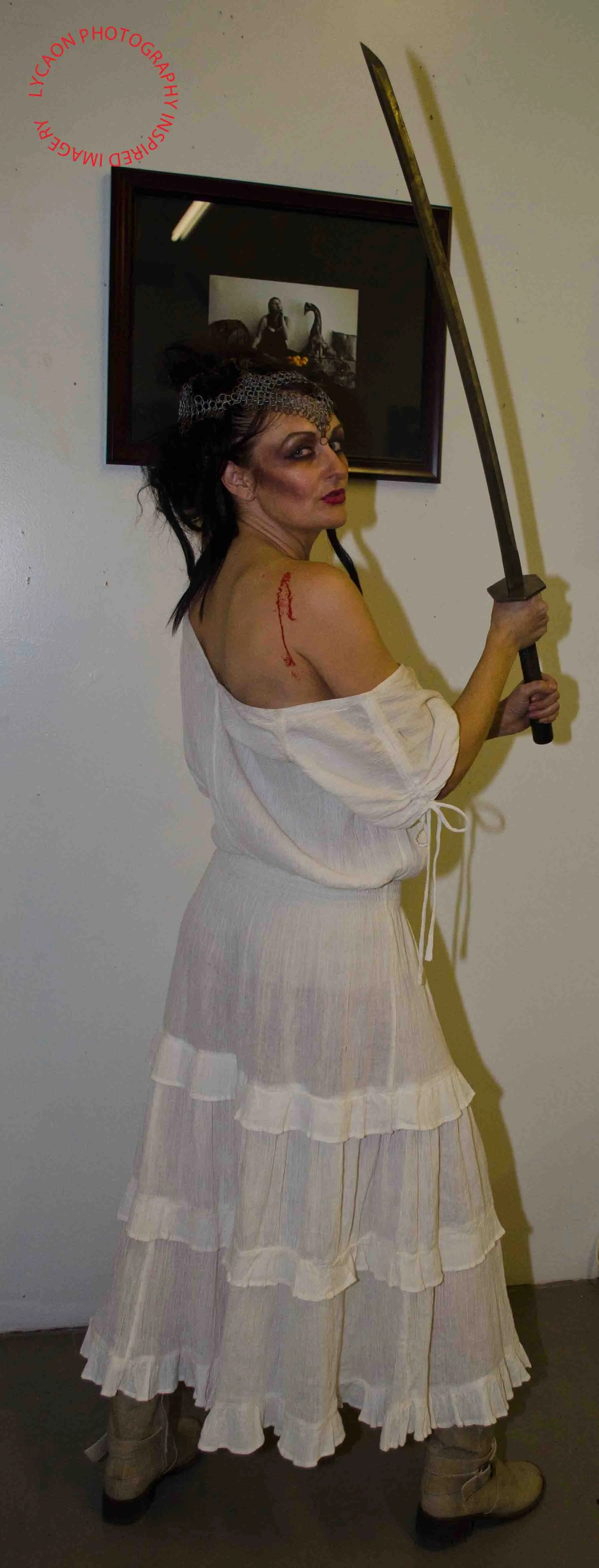 99
Model Sophia P.
Weapon Badger Blades