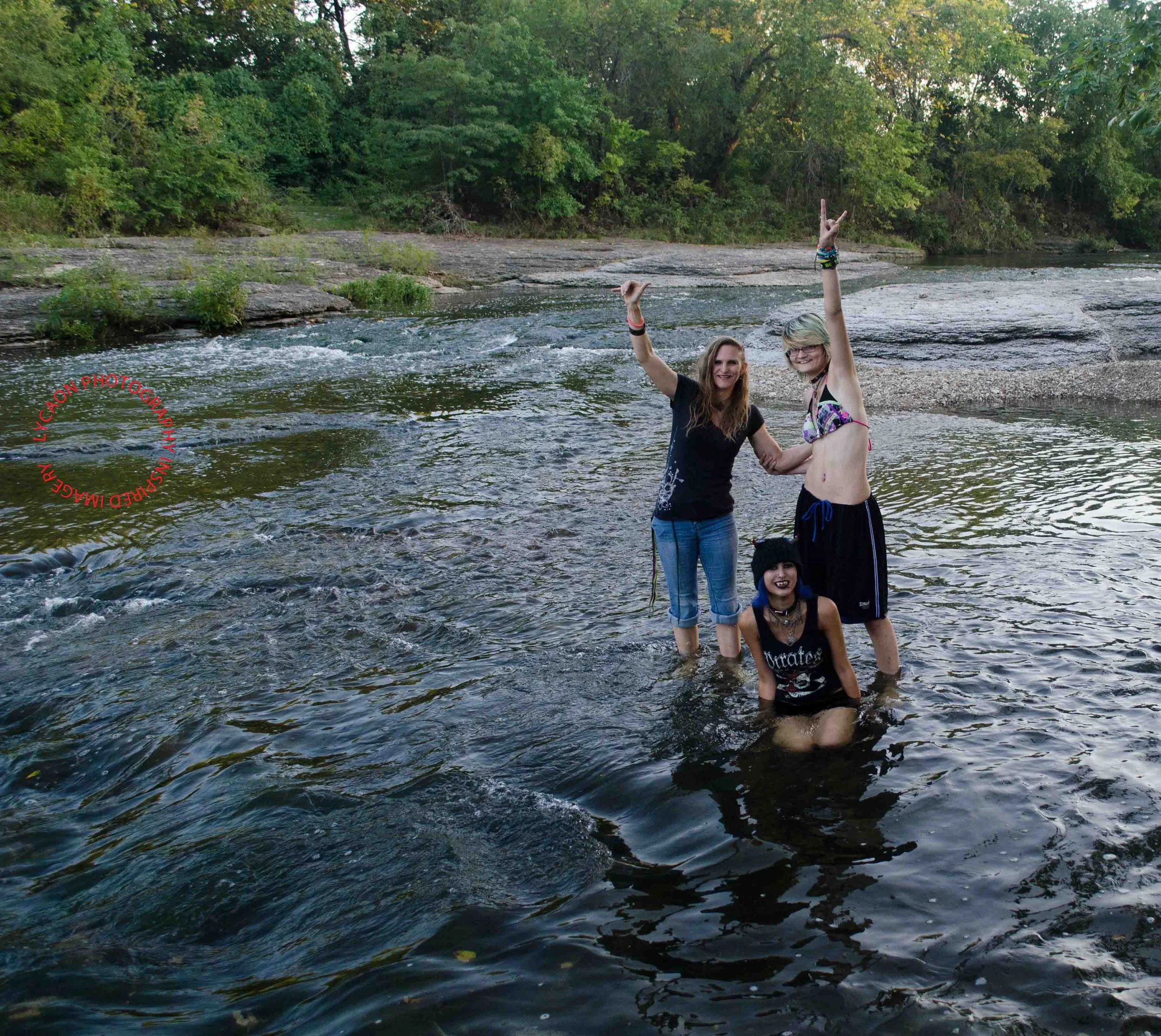 7 vexie rachel and mom