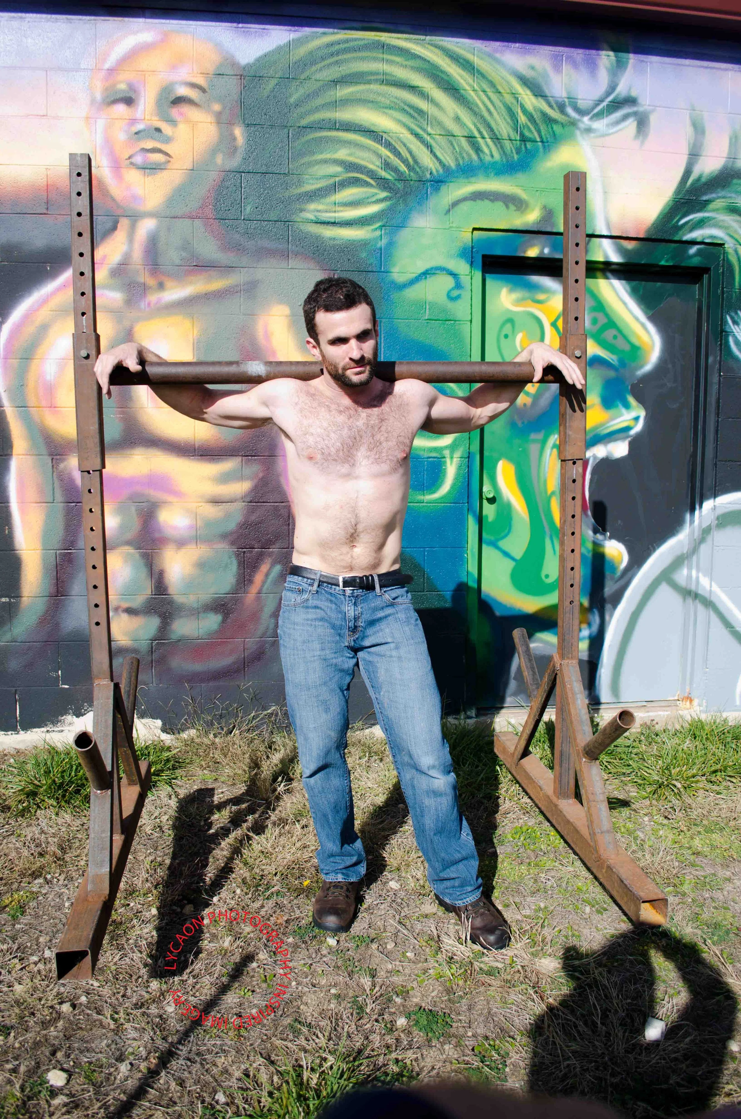28
Model Zach S.