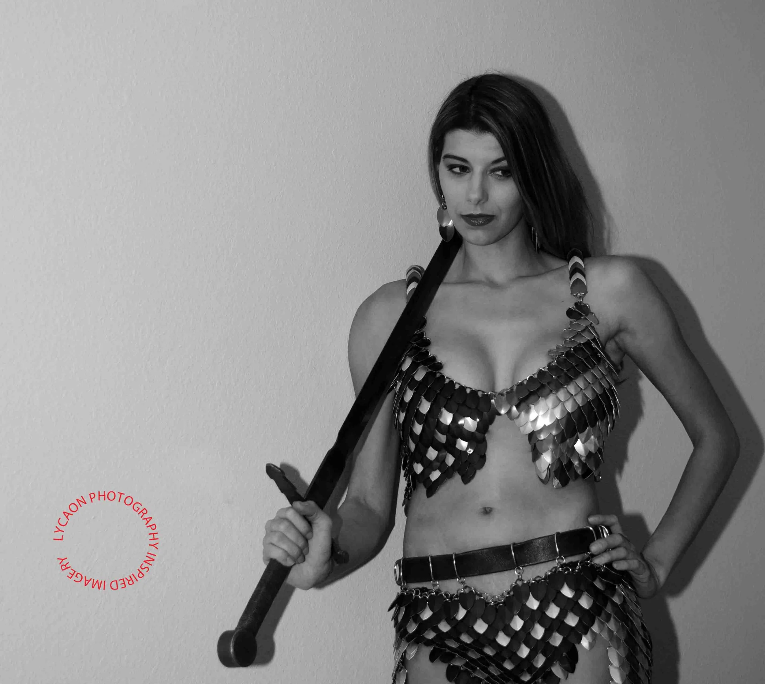 128
Model Ashley S.
Outfit The Armorer
Weapon Badger Blades