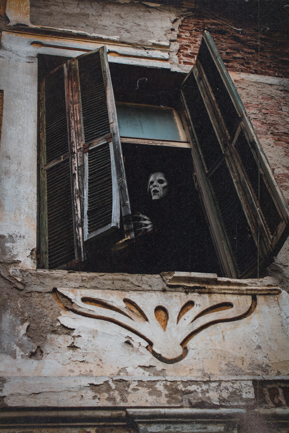 DAMN THATS CREEPY.png