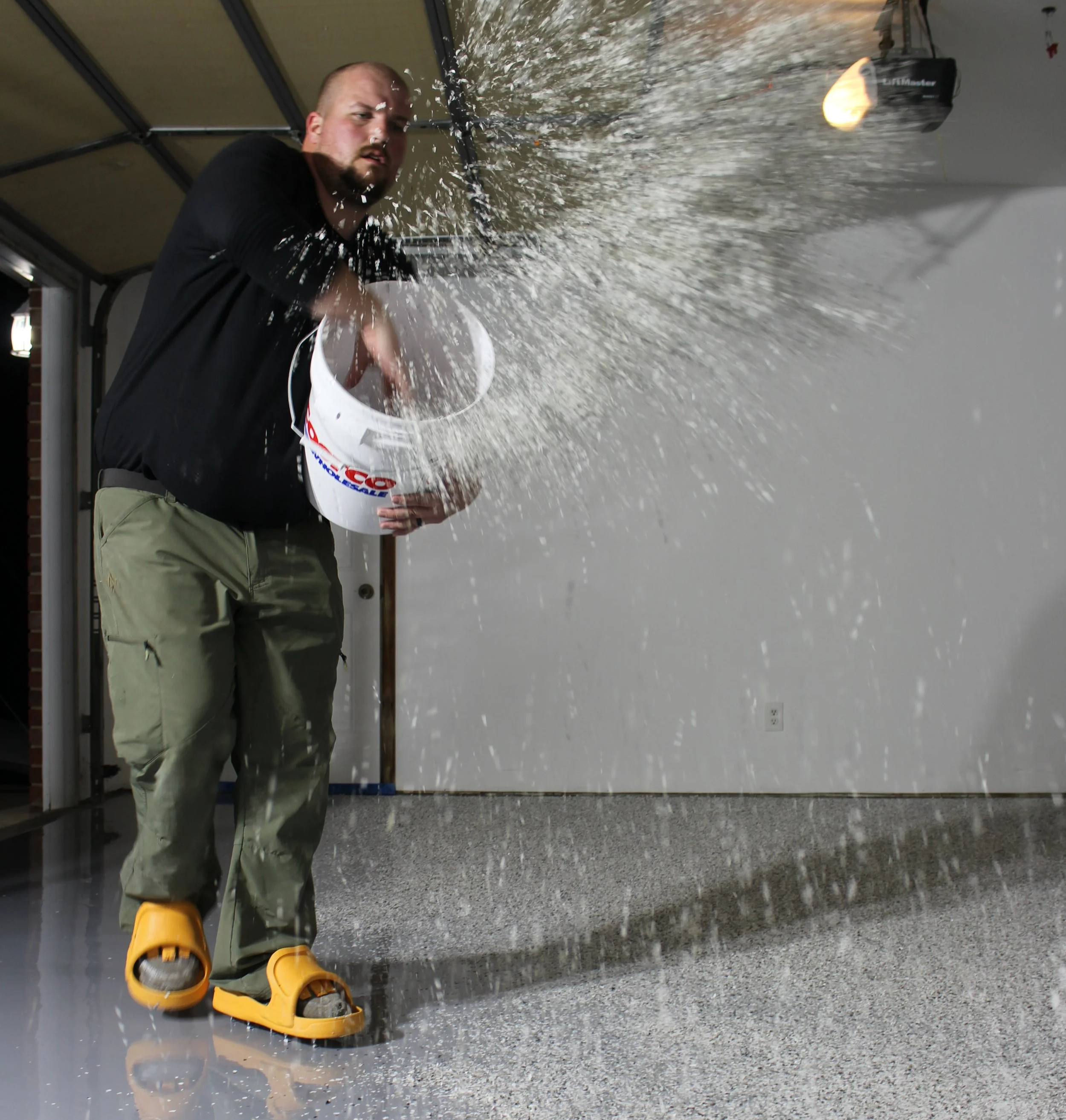 Full Flake Garage Floor Epoxy Floor in Cedar Rapids Iowa