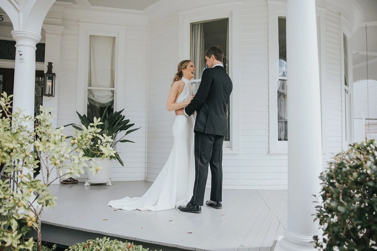First looks are always my favorite part of a wedding day

Photographer: @loveisradco
HMU: @flawlessbrideandbeauty