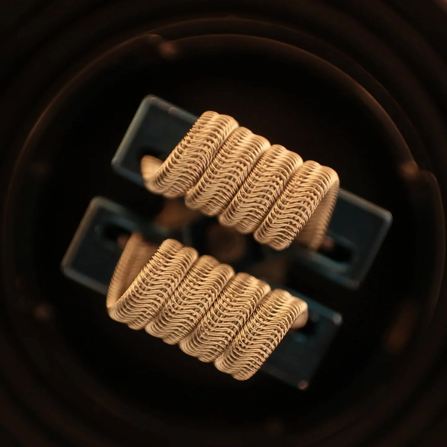 coils-interlocking-aliens-7-cores.jfif