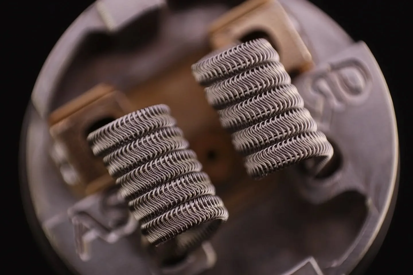 interlocking fraliens v2 ni80.jfif