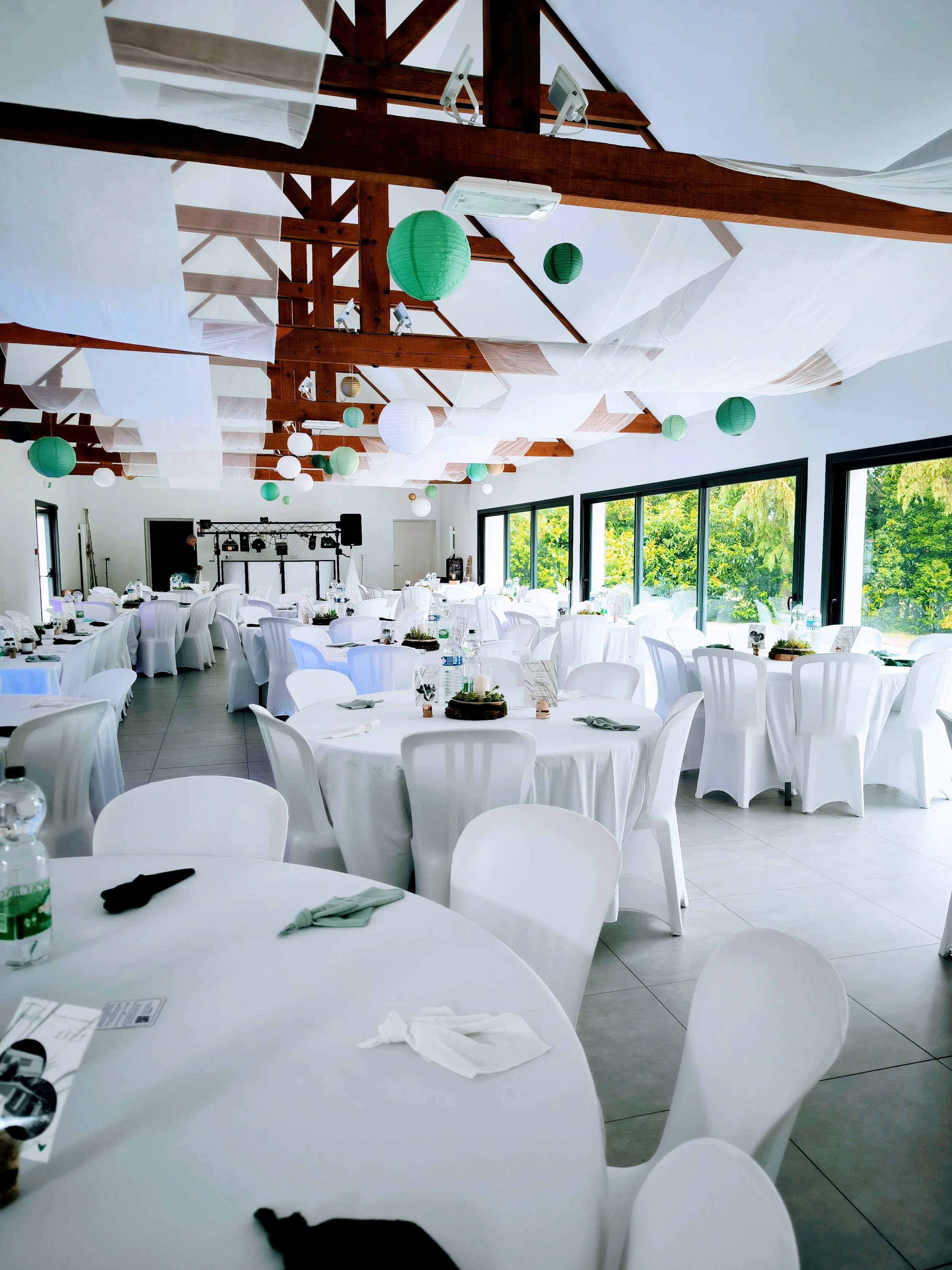 Housse de Chaise Blanche Élégante