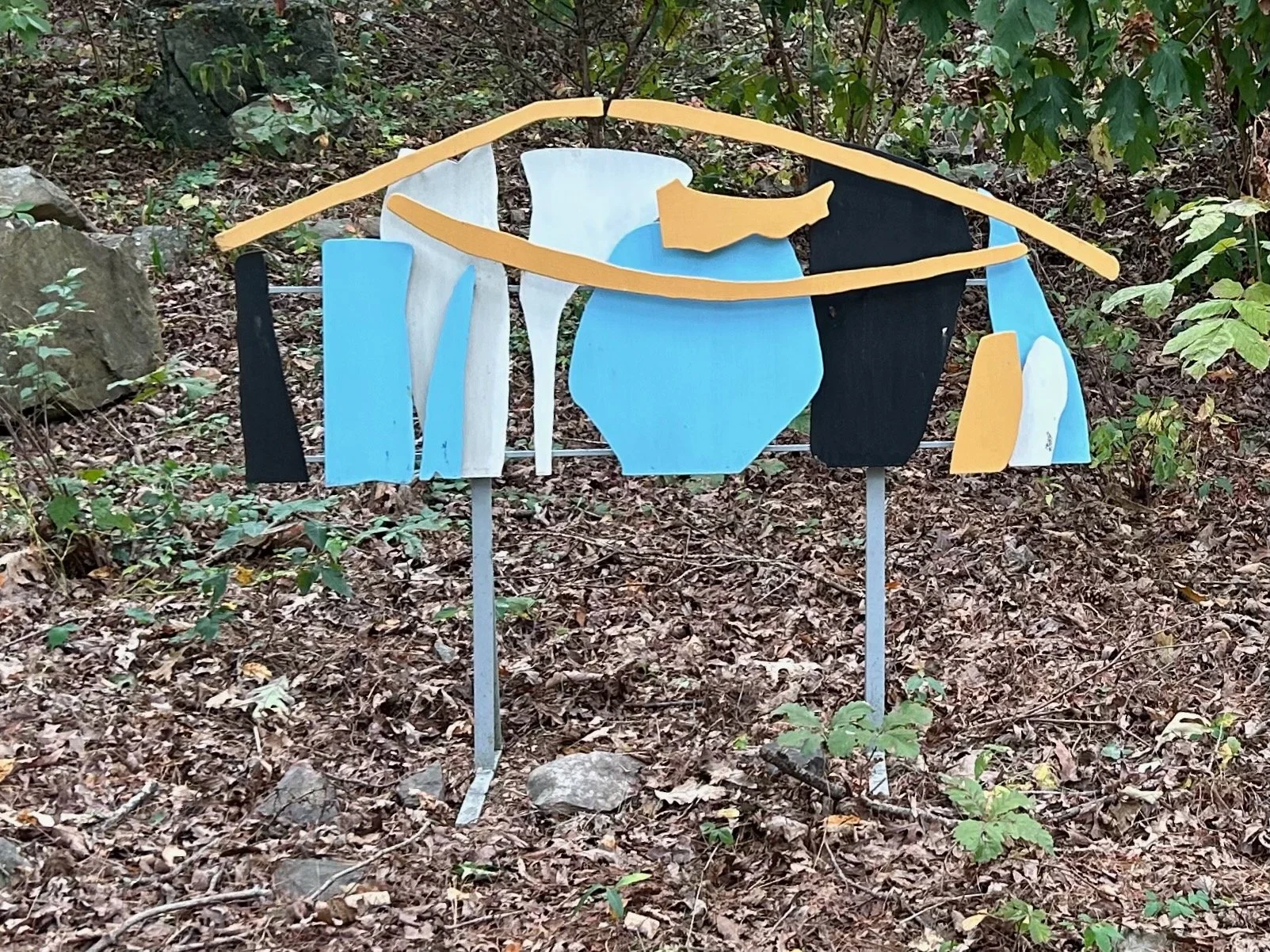 BUTTERFLY 56, painted steel, 2021, (60"X24"X6")