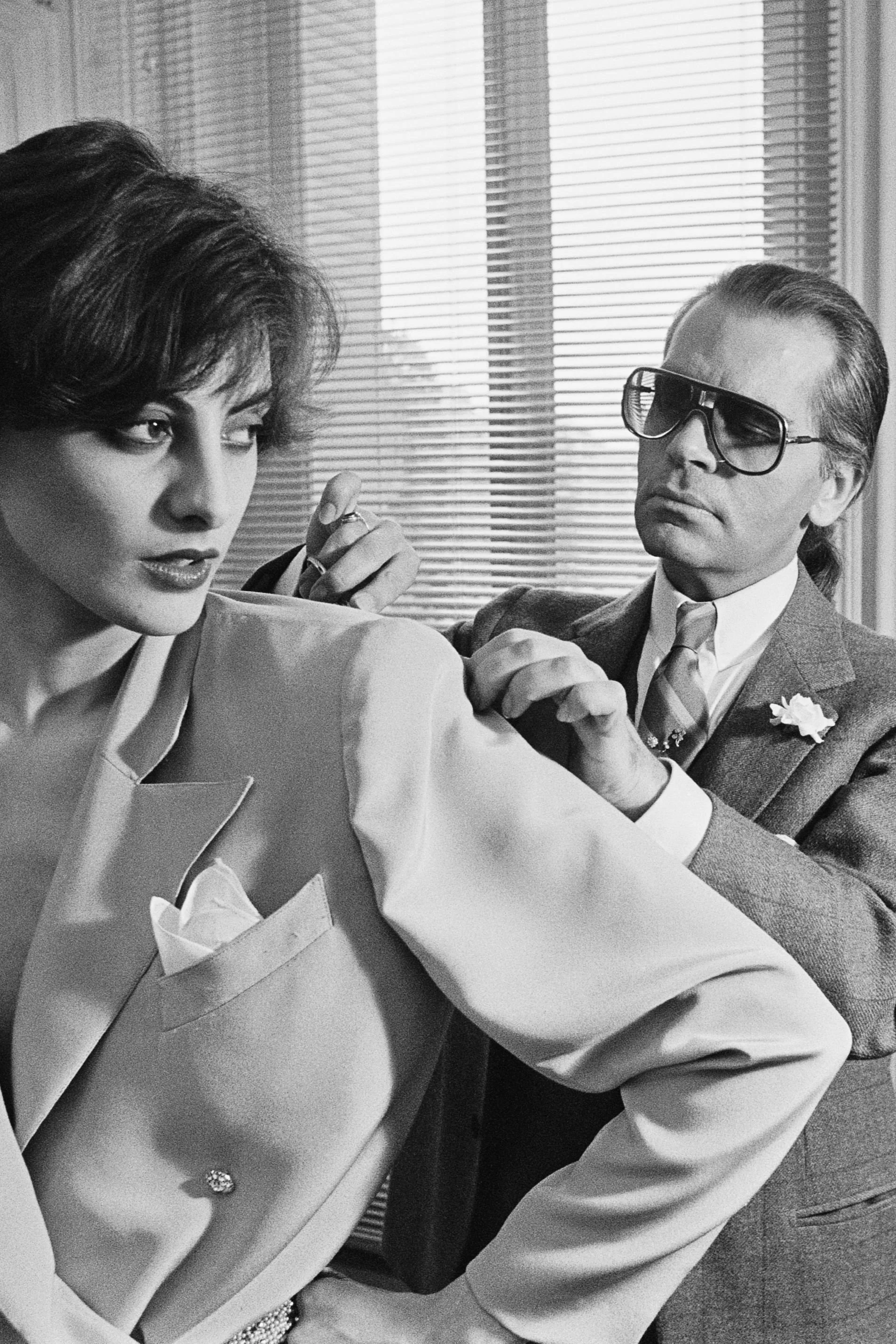 Karl Lagerfeld and Chanel : The Reinvention of a Fashion Empire