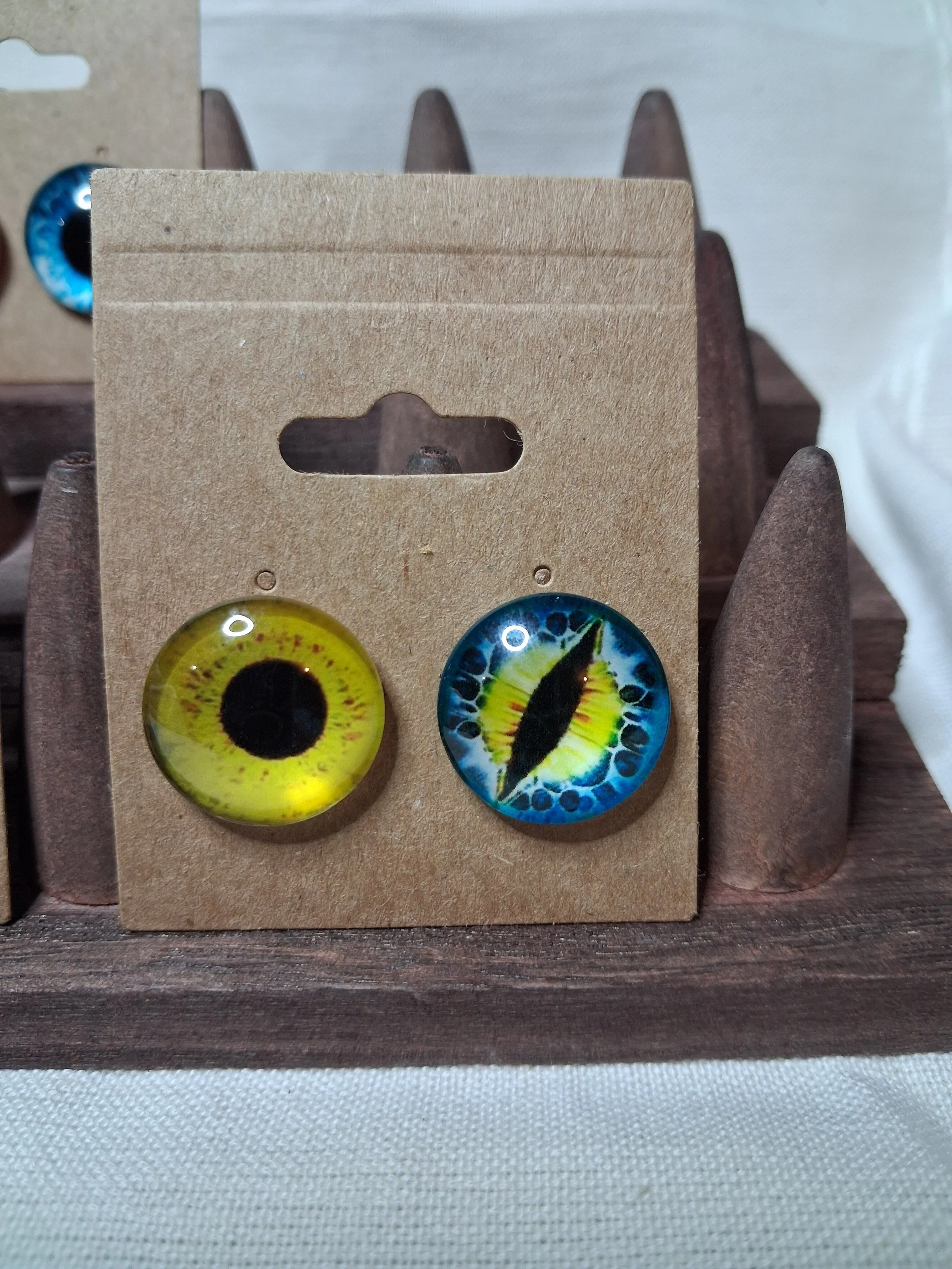 dragon eyes.4.jpg