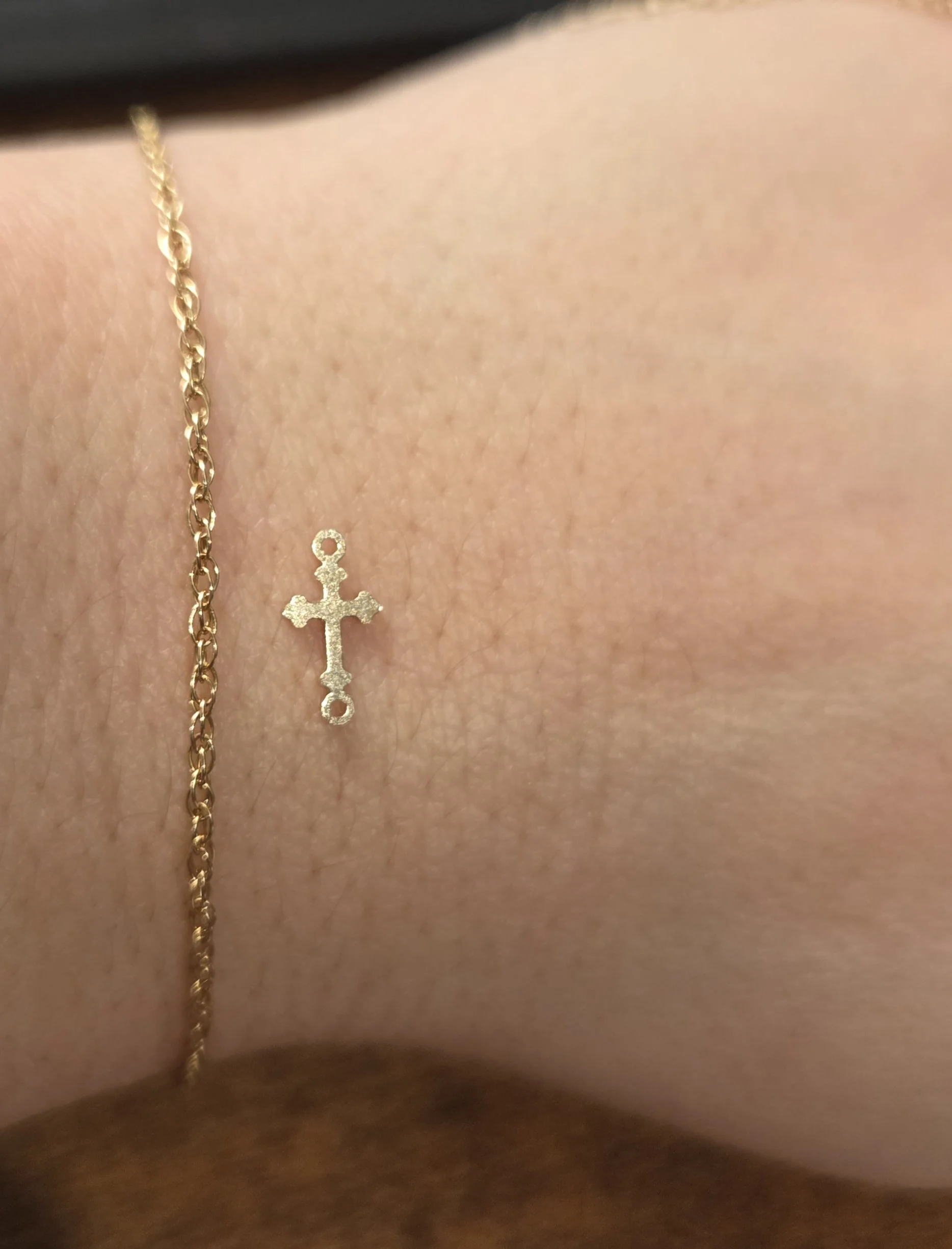 Small Cross Connector