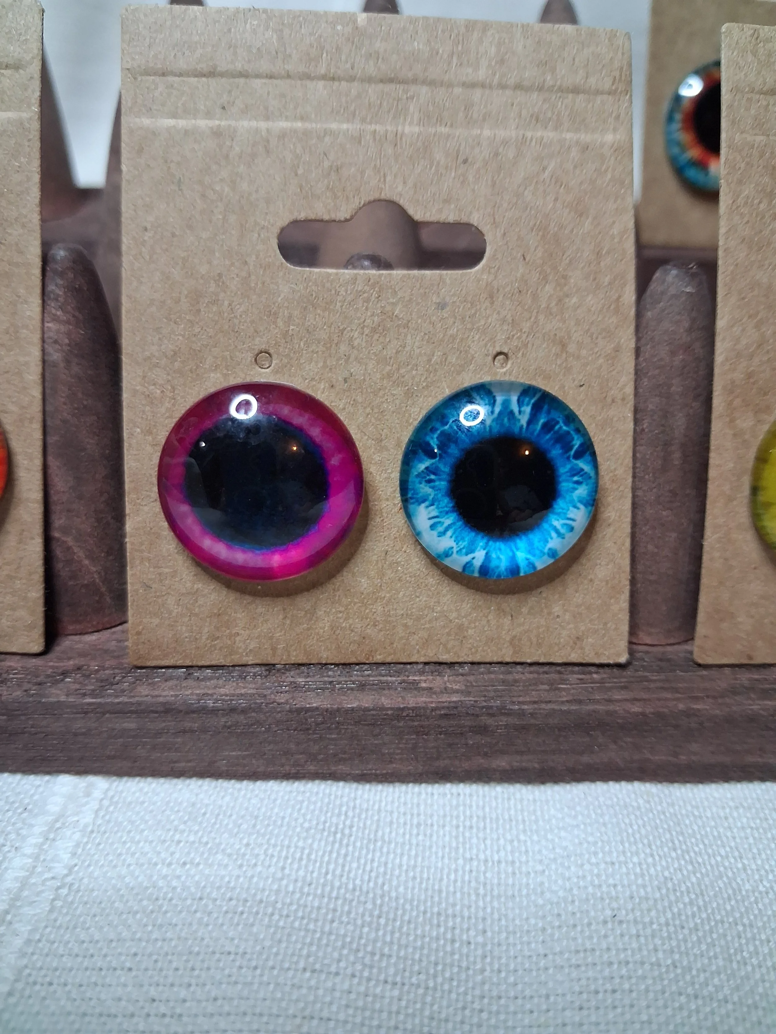 dragon eyes.jpg