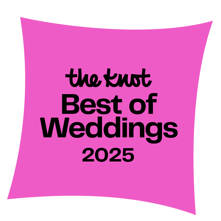 The Knot Best of Weddings 2025 award for Smokin’ Crow’s BBQ catering.