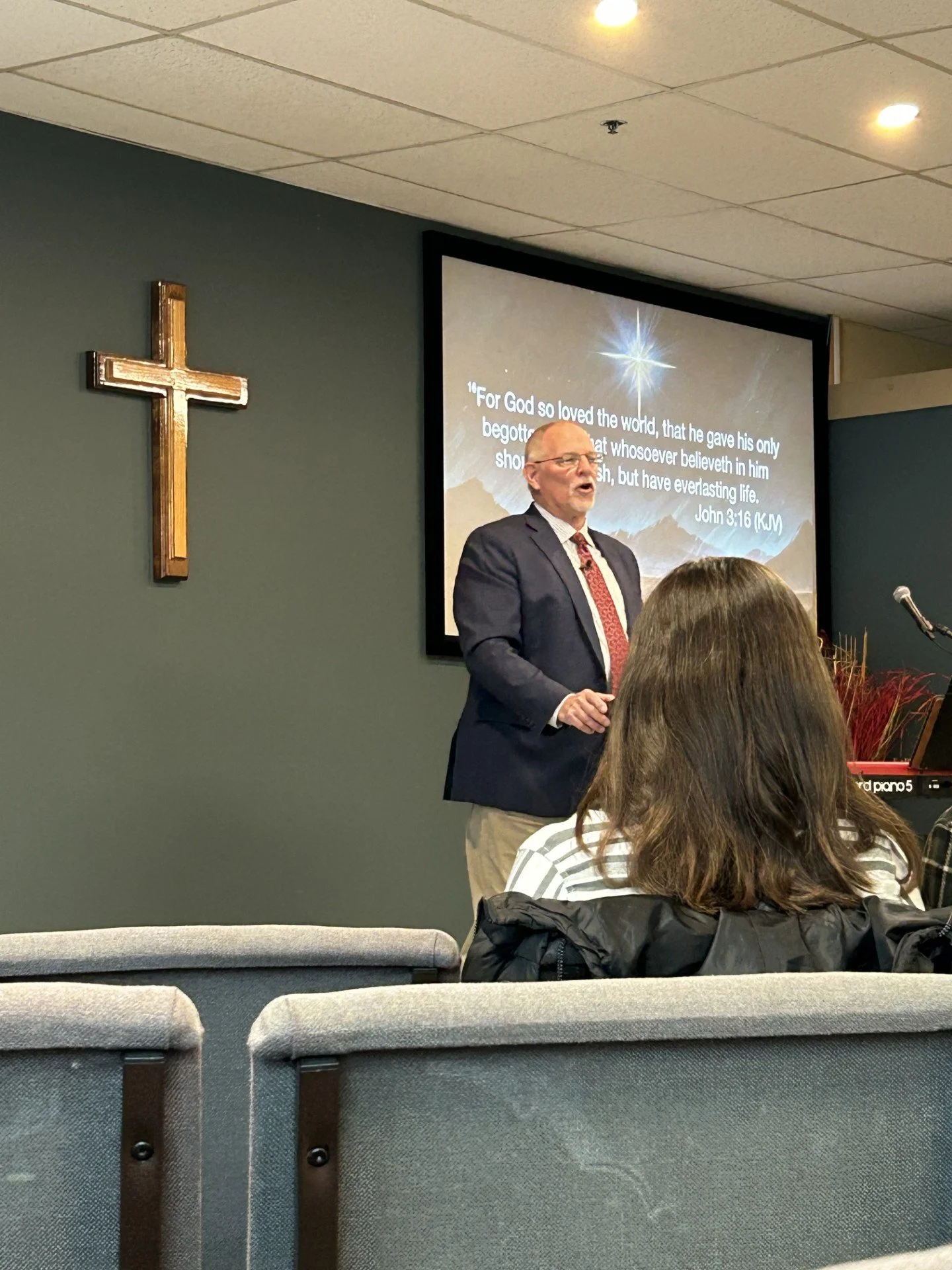 Pastor Tom_Christmas Service