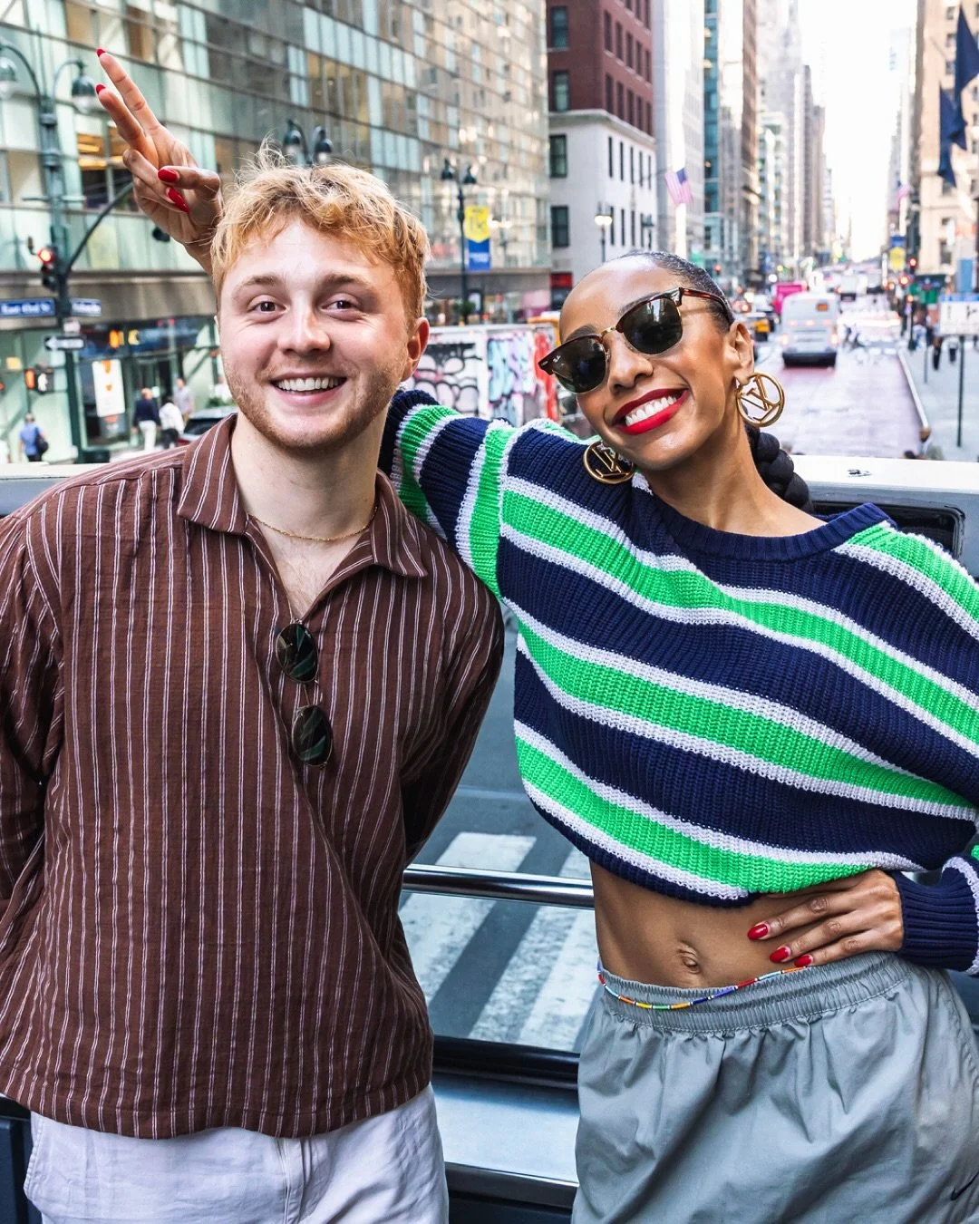 Happy opening to @twostrangersmusical, a show that I have had the pleasure of working on since it debuted in London (thanks to the queen @msvictorialeigh for bringing me on)! 🫶🏼

I love this show so much - it&rsquo;s giving New York City rom com an