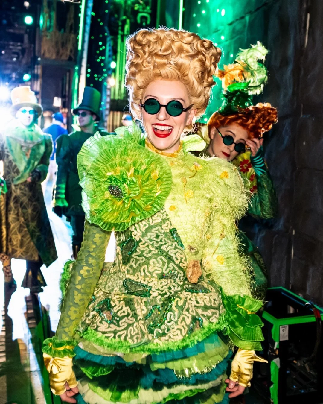 As Wicked week comes to an end, please enjoy some more photos with the ensemble of @wicked_musical from the wings! 

📸 shot for @wicked_musical