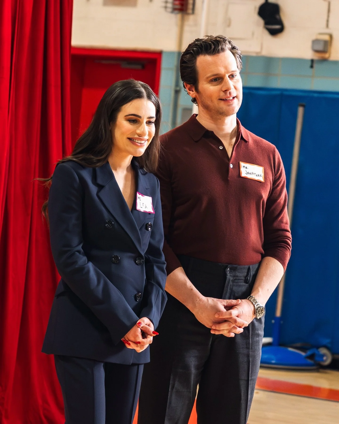 The newest episode of @celebritysubstitute is out now on YouTube featuring Lea Michele and Jonathan Groff! 

I had the best time on set shadowing @danielle_perelman (producer/photographer extraordinaire) and getting to capture the process of the show