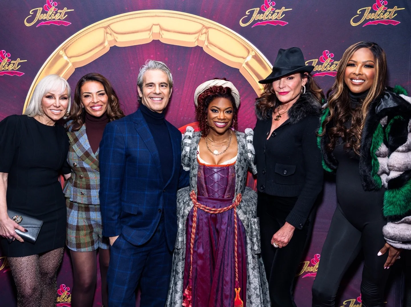 A little throwback to Bravo night at @andjulietbway in honor of @kandi&rsquo;s last weekend in &amp; Juliet! 

@therealmargaretjosephs @dolorescatania @bravoandy @countessluann @msstaceyrusch 

📸 shot for @andjulietbway