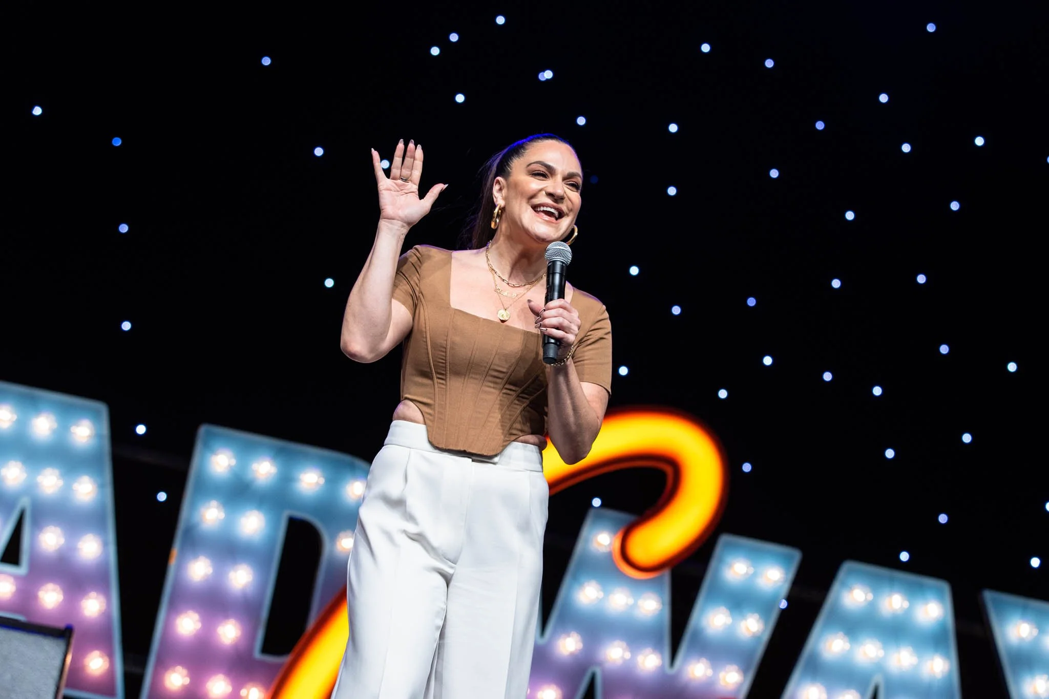 0708_BroadwayCon Day One_RebeccaJMichelson-55.jpg