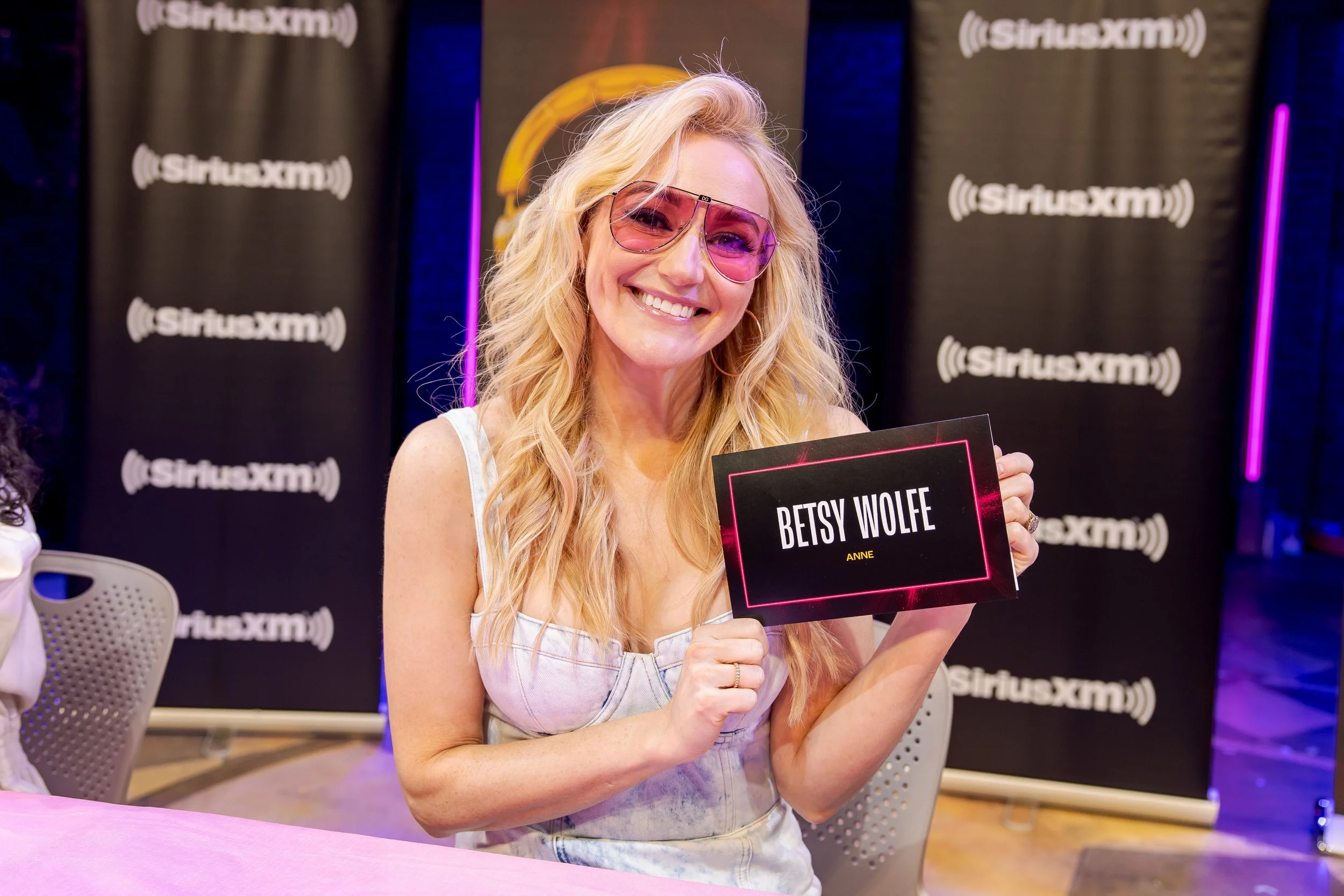 0511_& Juliet Album Signing_RebeccaJMichelson-160.jpg