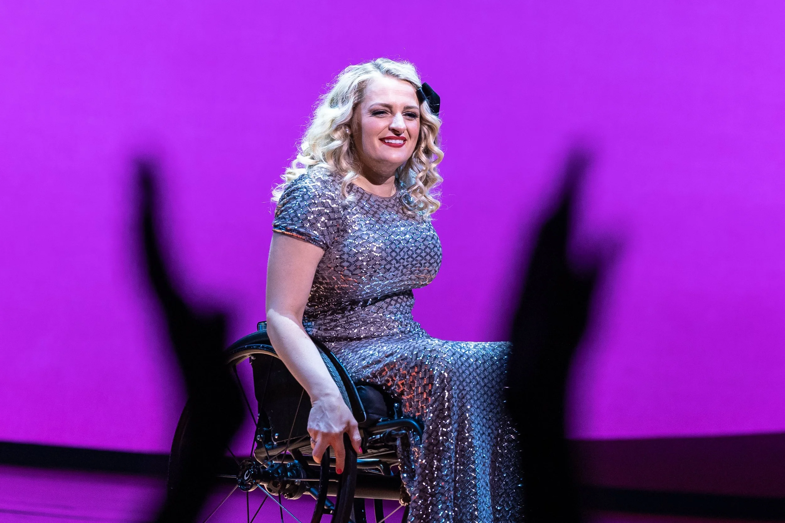 Broadway-Backwards-2023-photo-by-Rebecca-J-Michelson-272-Ali Stroker.jpg