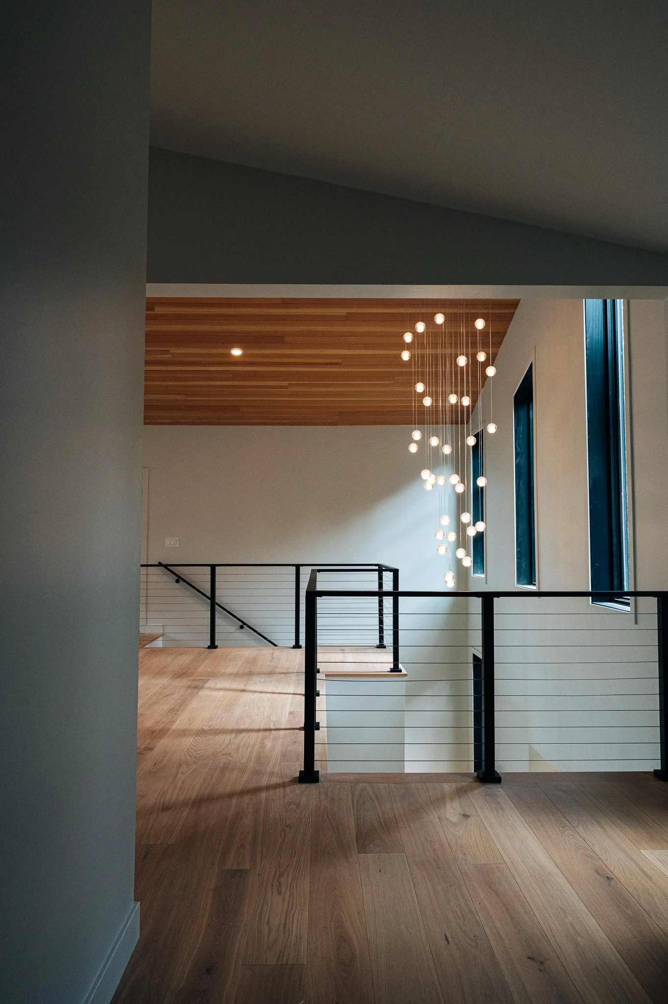 lakehouse_modern_loft.jpg