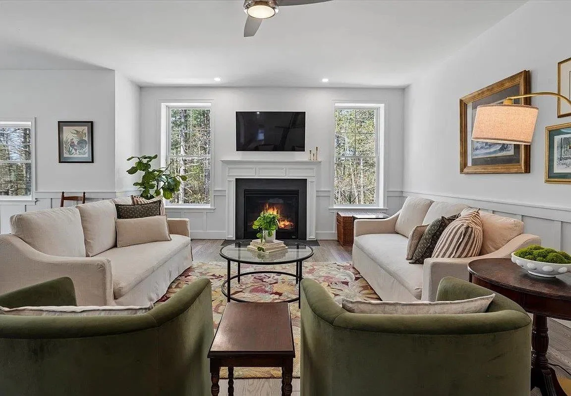 Age_In_Place_living_fireplace.jpg