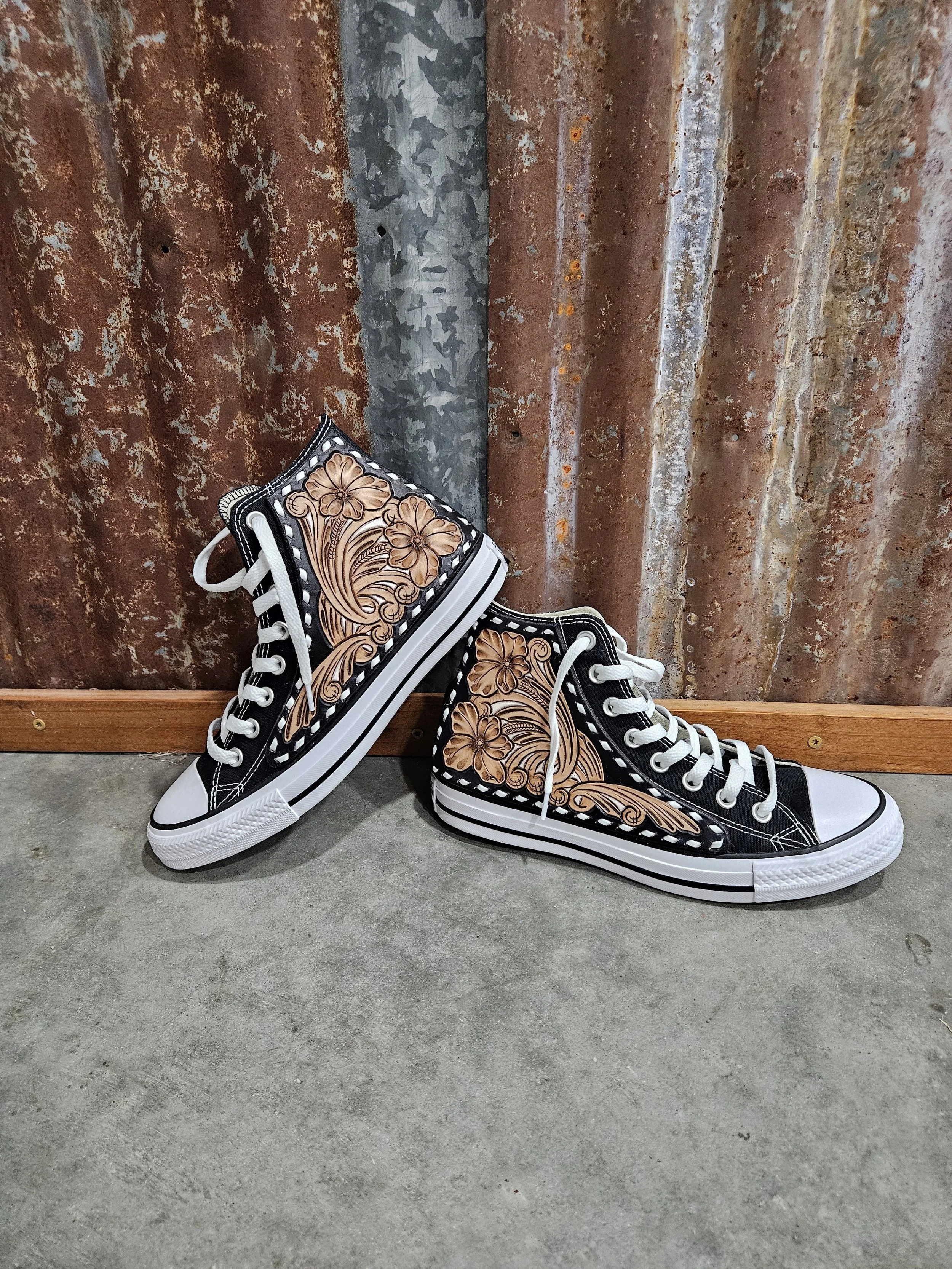 Black High Top Converse Women's 9