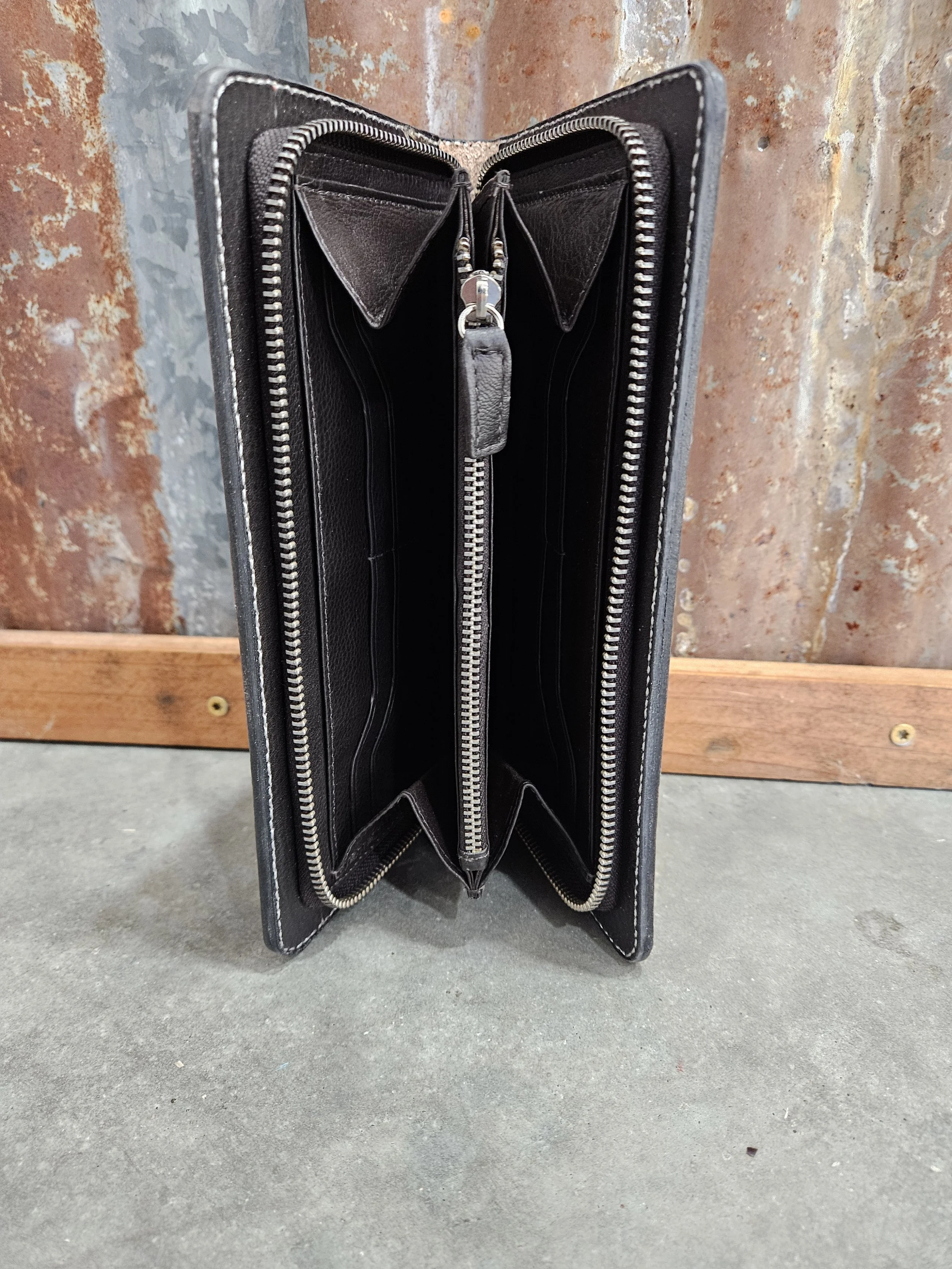 Natural Bar Ground Zipper Wallet