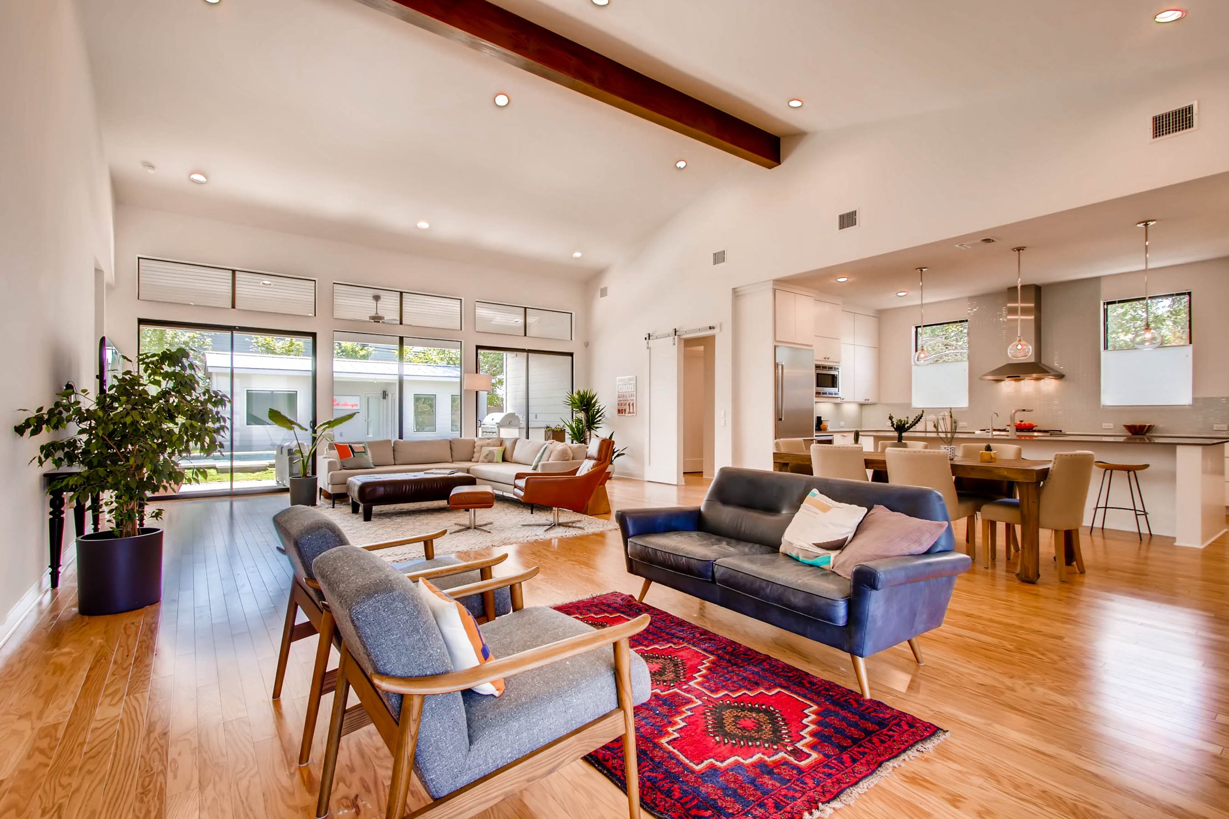 7105 Daugherty Austin TX 78757-print-023-11-Lounge-2700x1800-300dpi.jpg