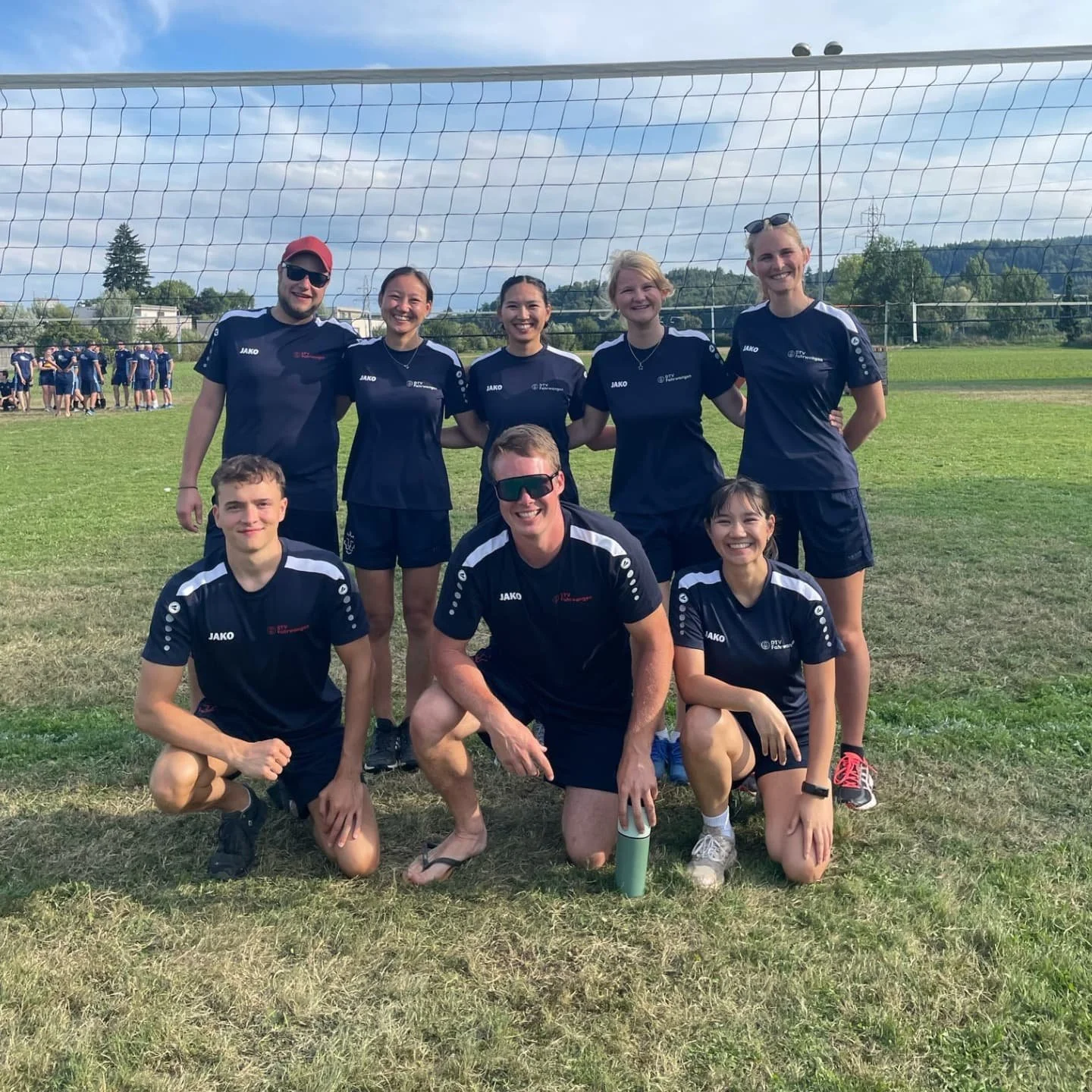 Der heutige Kreisspieltag ist bereits wieder vorbei. Der DTV startete zusammen mit dem STV mit einem Mixed-Team. Die Leistung war leider nicht ganz so &uuml;berragend, daf&uuml;r jedoch der Spassfaktor.🏐😁

#stvunddtvfahrwangen #kreisspieltag #kreis