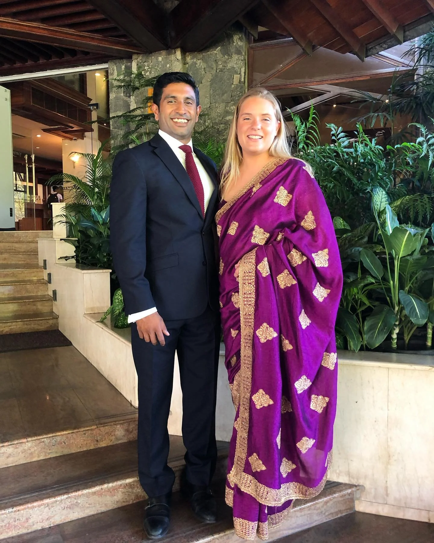 Meet us, Greta &amp; Shanil, the duo behind Langarian Travel 🌍✈️ Born in Hungary and Sri Lanka, we have combined our love for travel and culture to bring you unforgettable journeys to Sri Lanka. With deep roots in both countries, Langarian Travel pr