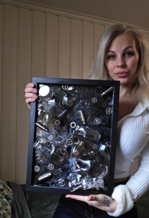 Crystal Mechanism 30 x 40