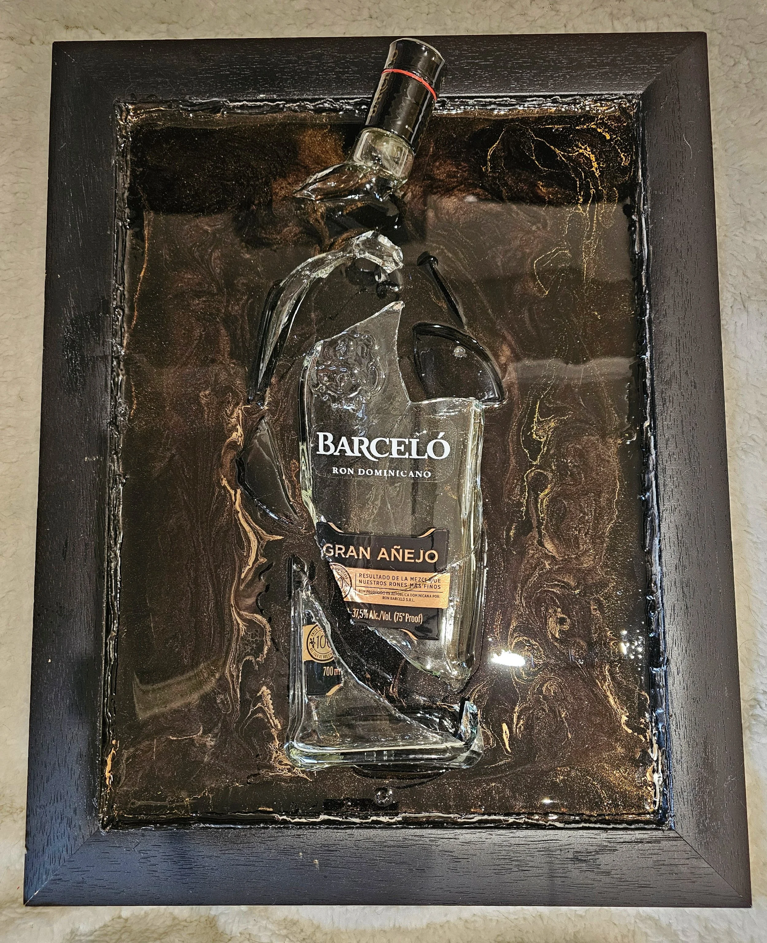 Aged in Shadows 34 × 47 cm