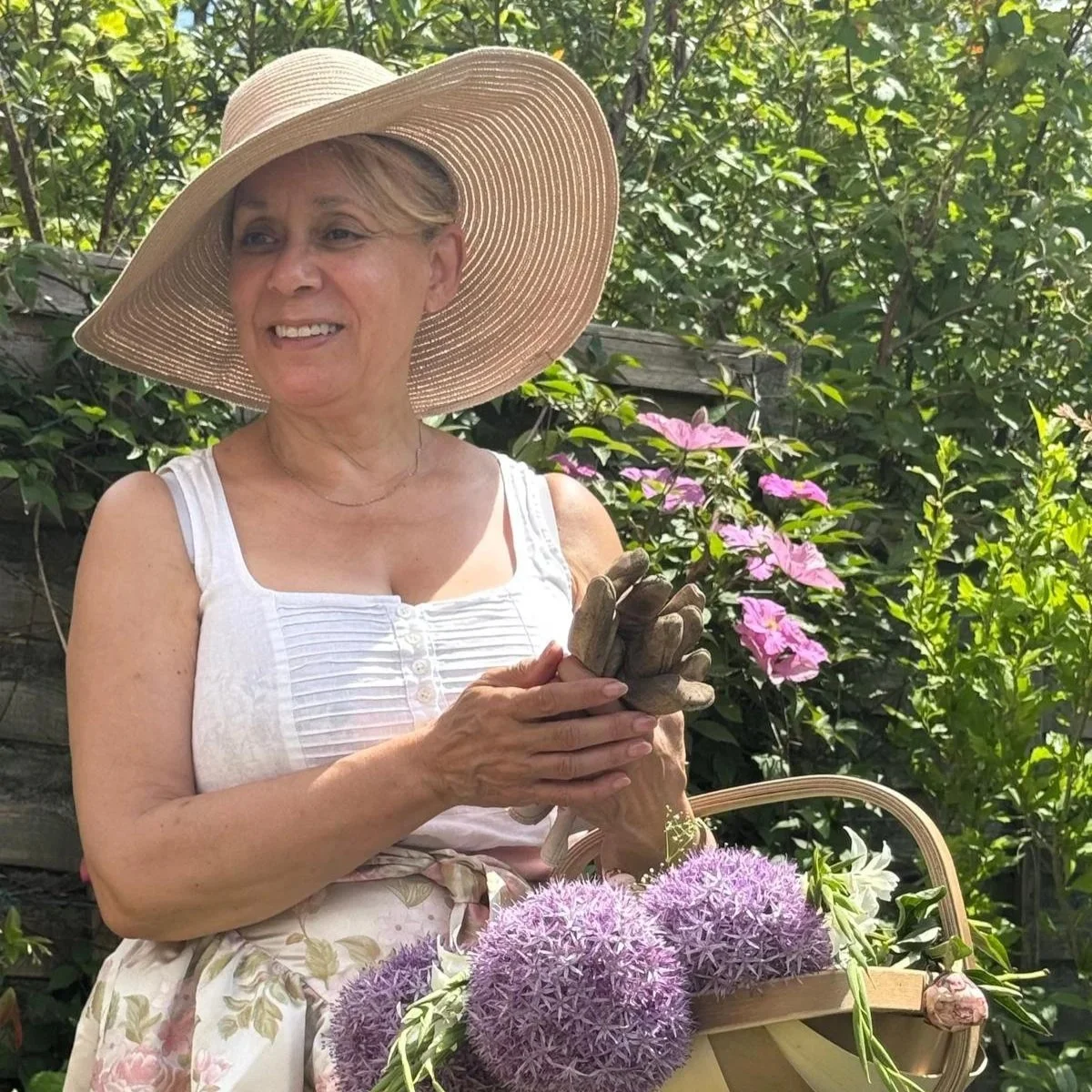 2) My World of Art and Gardening