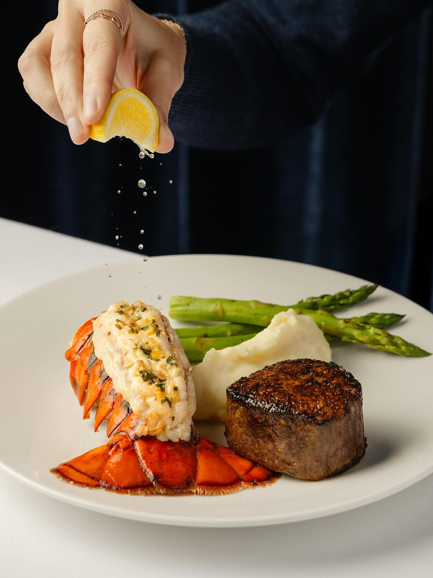 Some mouthwatering snaps 📸 to start your week off right! Loved working with the @jeffrubyculinary team on these Steak &amp; Lobster promo photos. The $70 special is available until March 12! Follow their IG for more info ✨🥩🦞