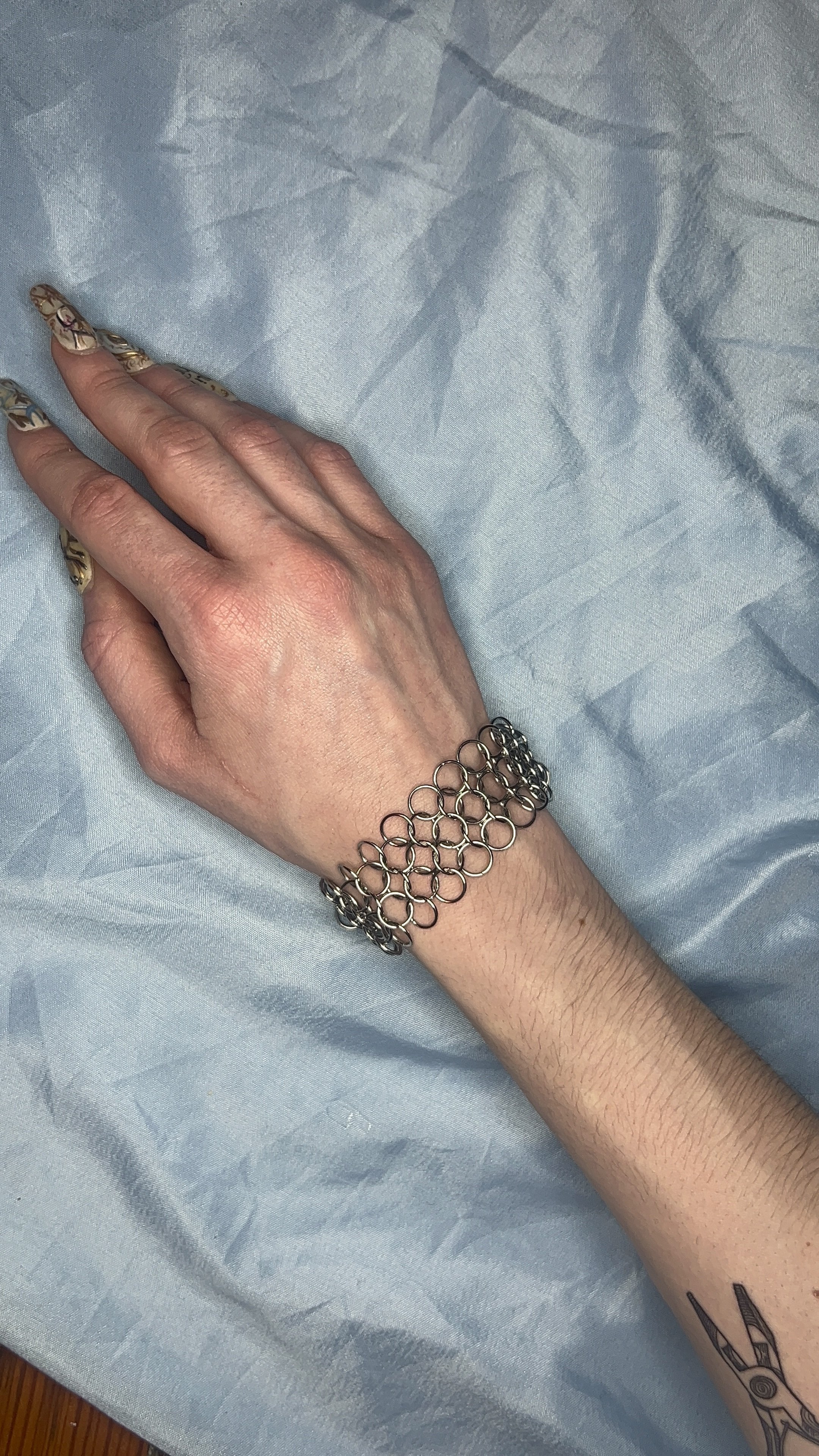 chainmailhand.jpg