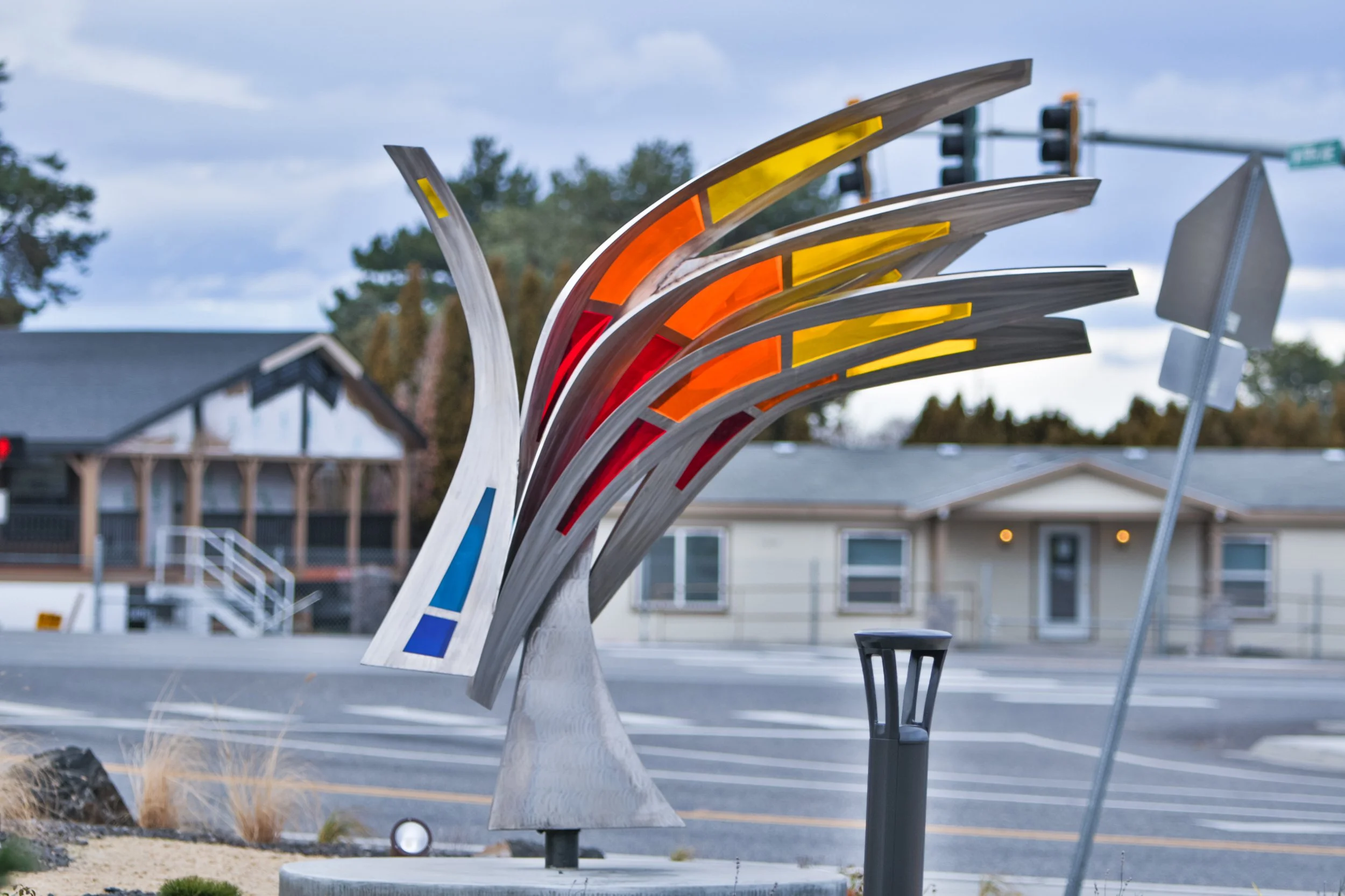 Ovation
📍TCCU signature art piece, Kennewick WA.
 2018
