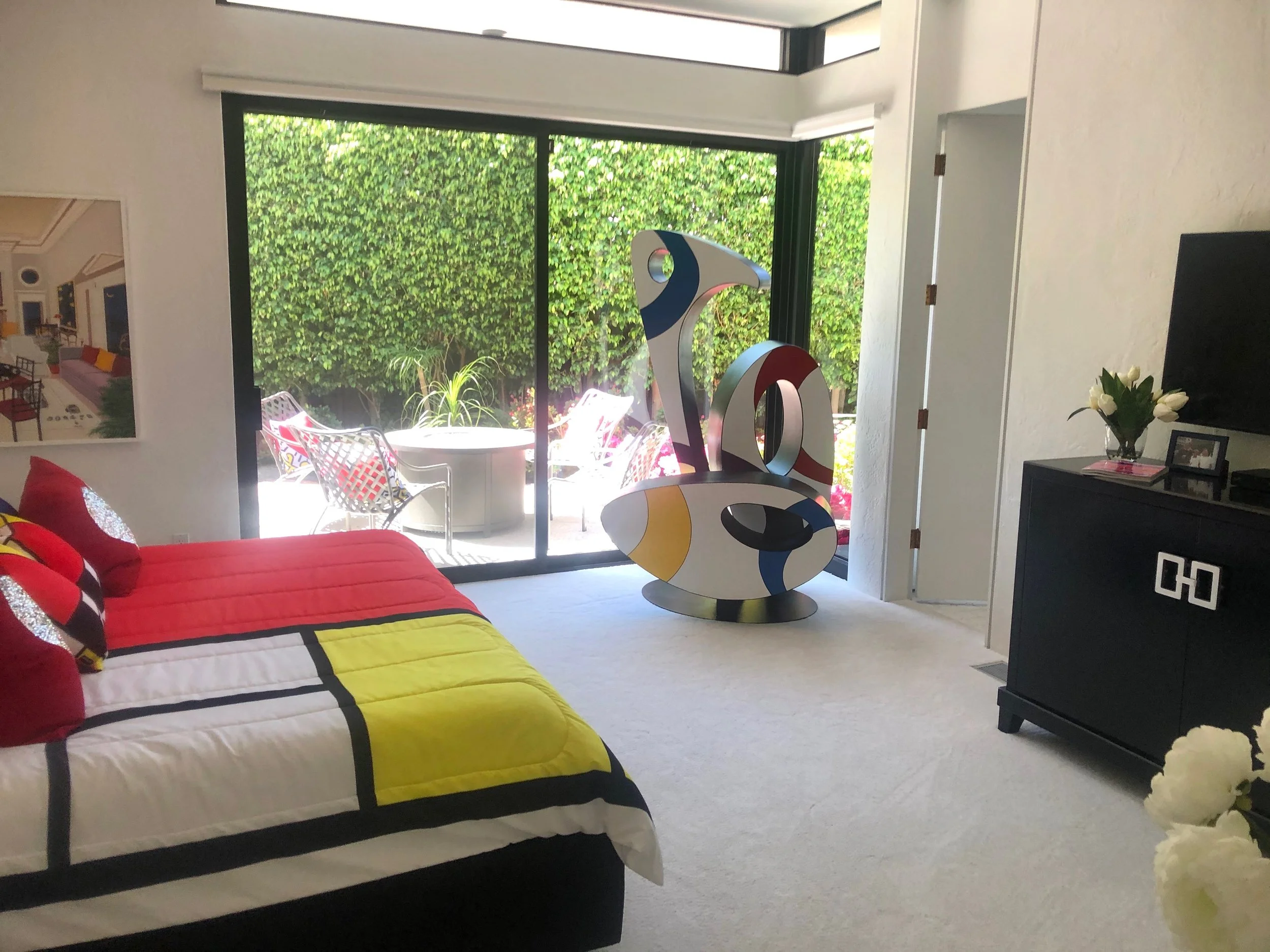 Ode to Calder
Private collection Rancho Mirage CA.
2014